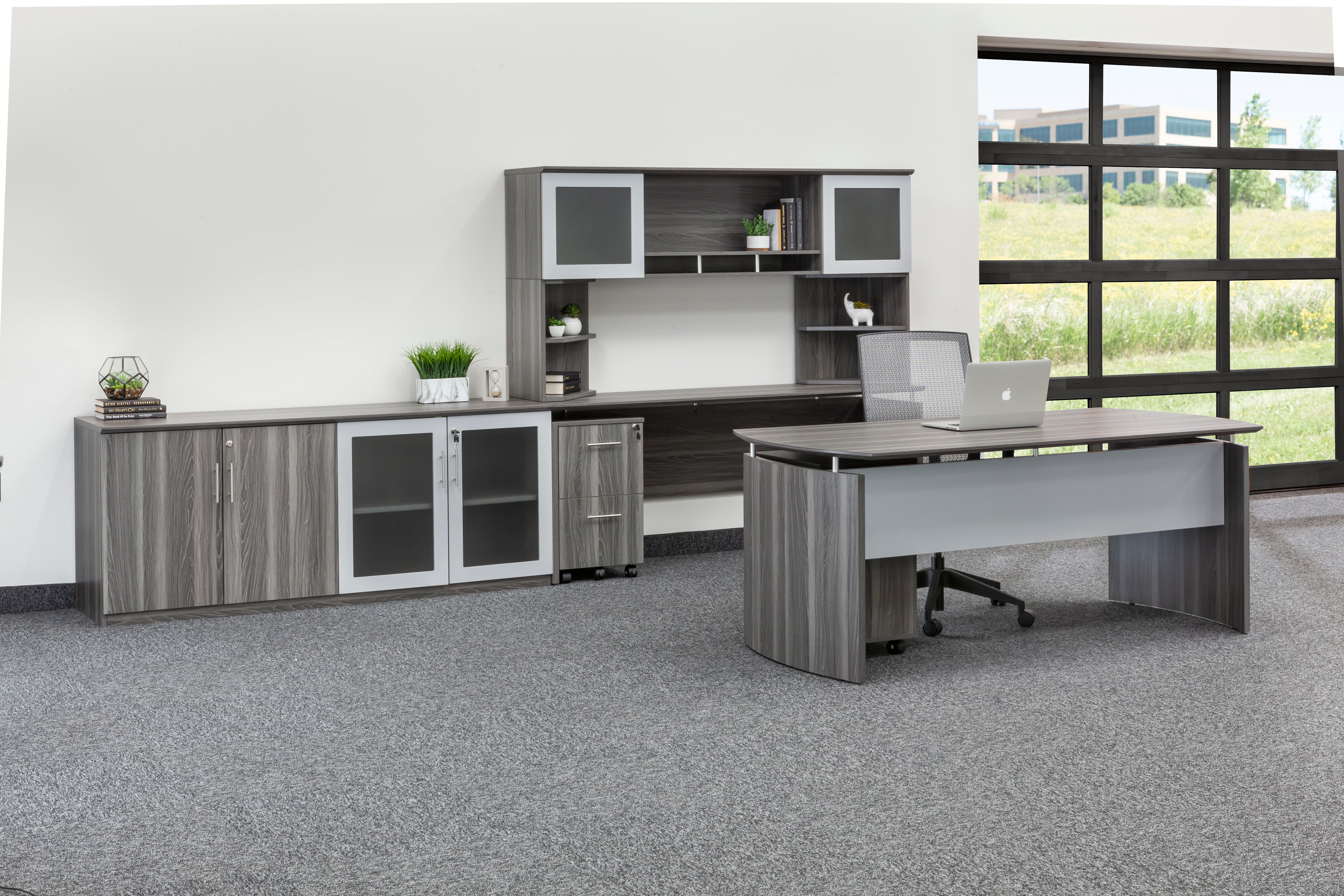 Medina Hutch 72In