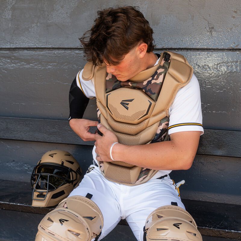 Easton Mav X Large Catchers Box Set - Large - Tan Army Camo