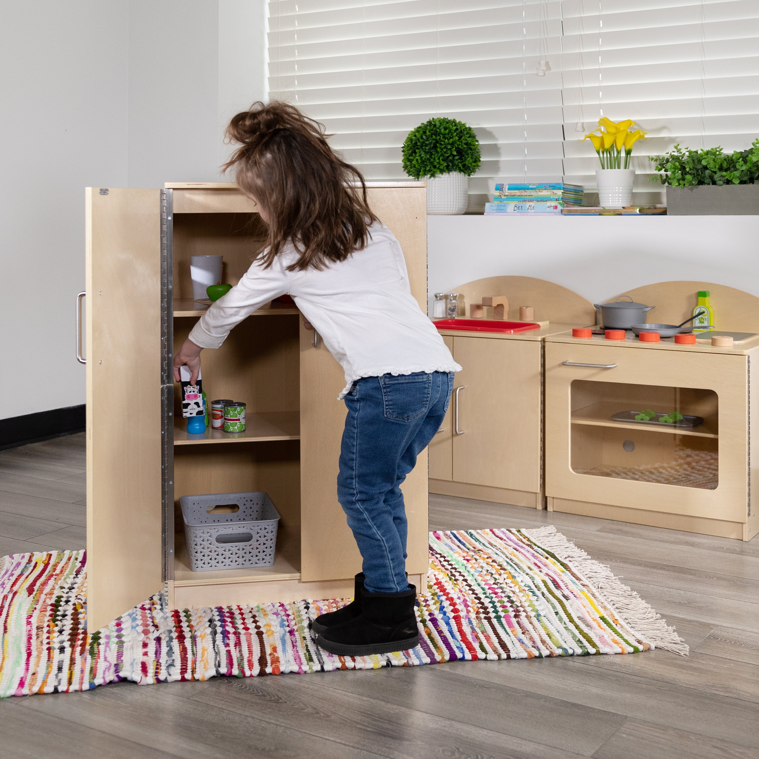 Hercules Children's Wooden Kitchen Refrigerator for Commercial or Home Use - Safe, Kid Friendly Design