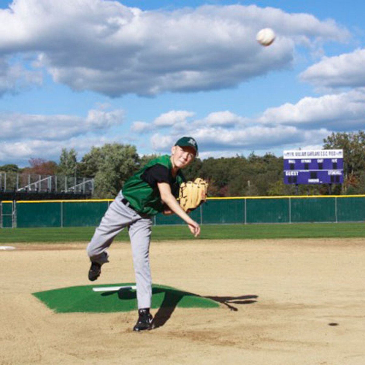 ProMounds Bronco Game Mound-Green