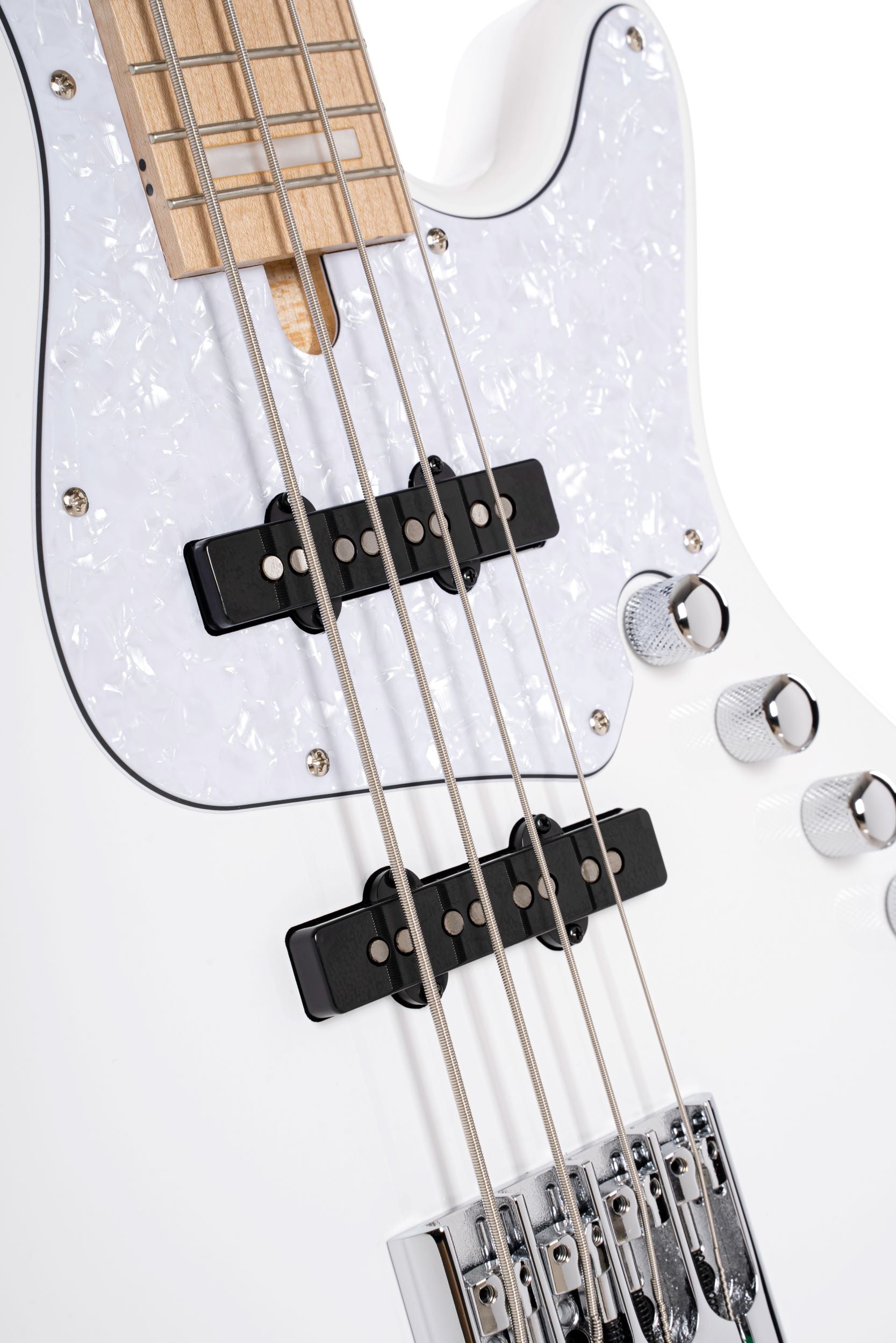 Cort NJS4WHT Elrick NJS 4 Bass Guitar. White