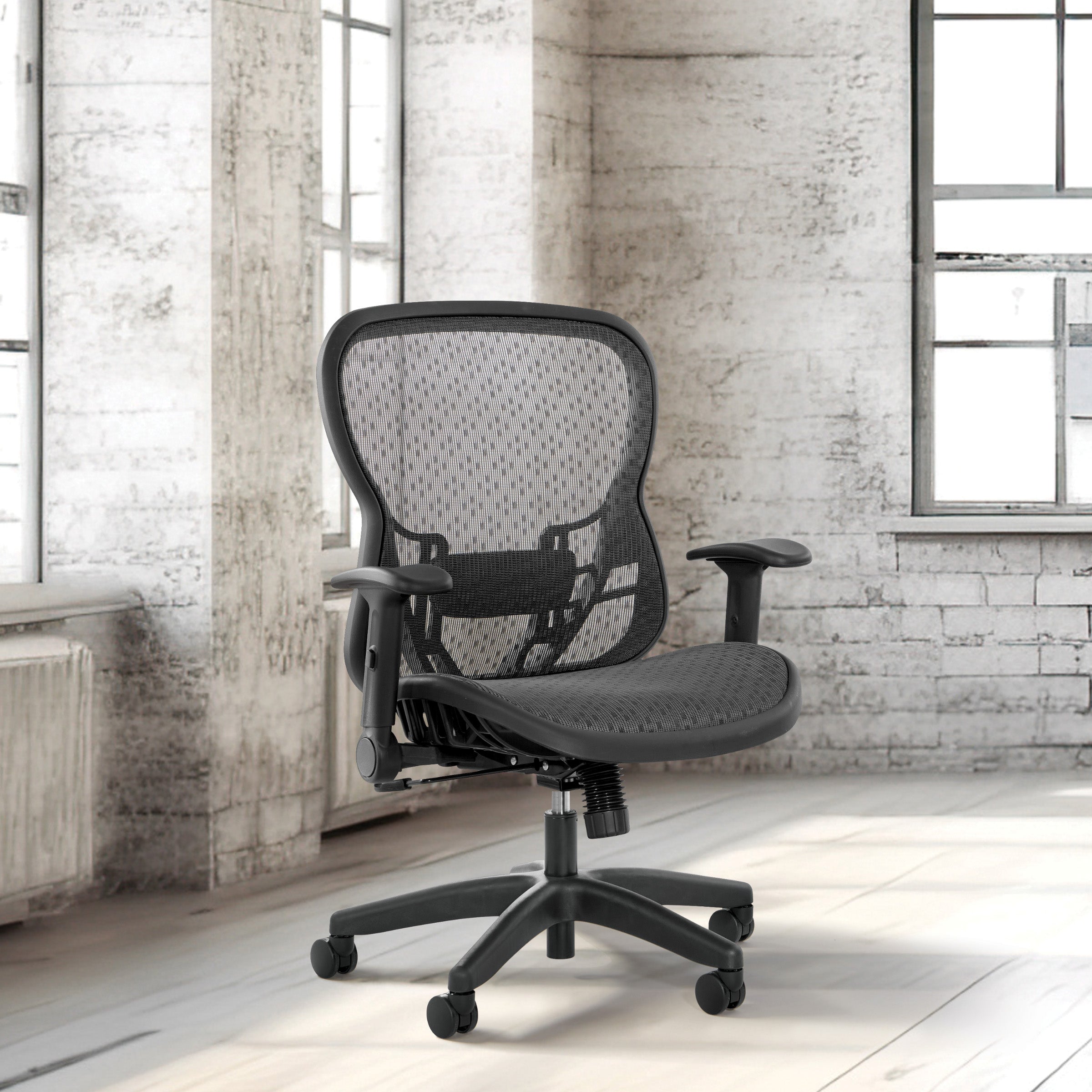 Deluxe R2 SpaceGrid Back Chair - Black