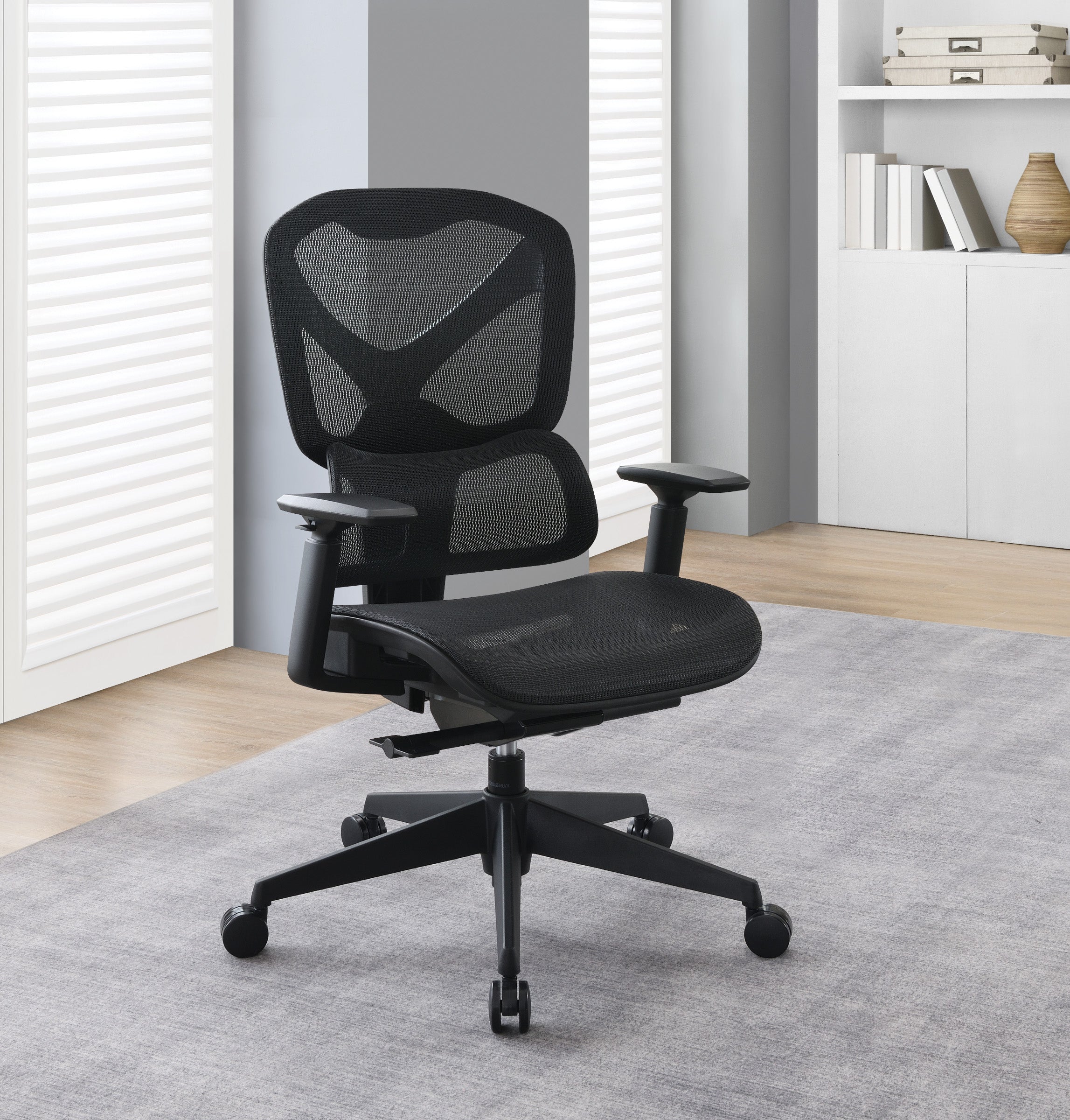 Mesh Back Manager’s Chair - Black