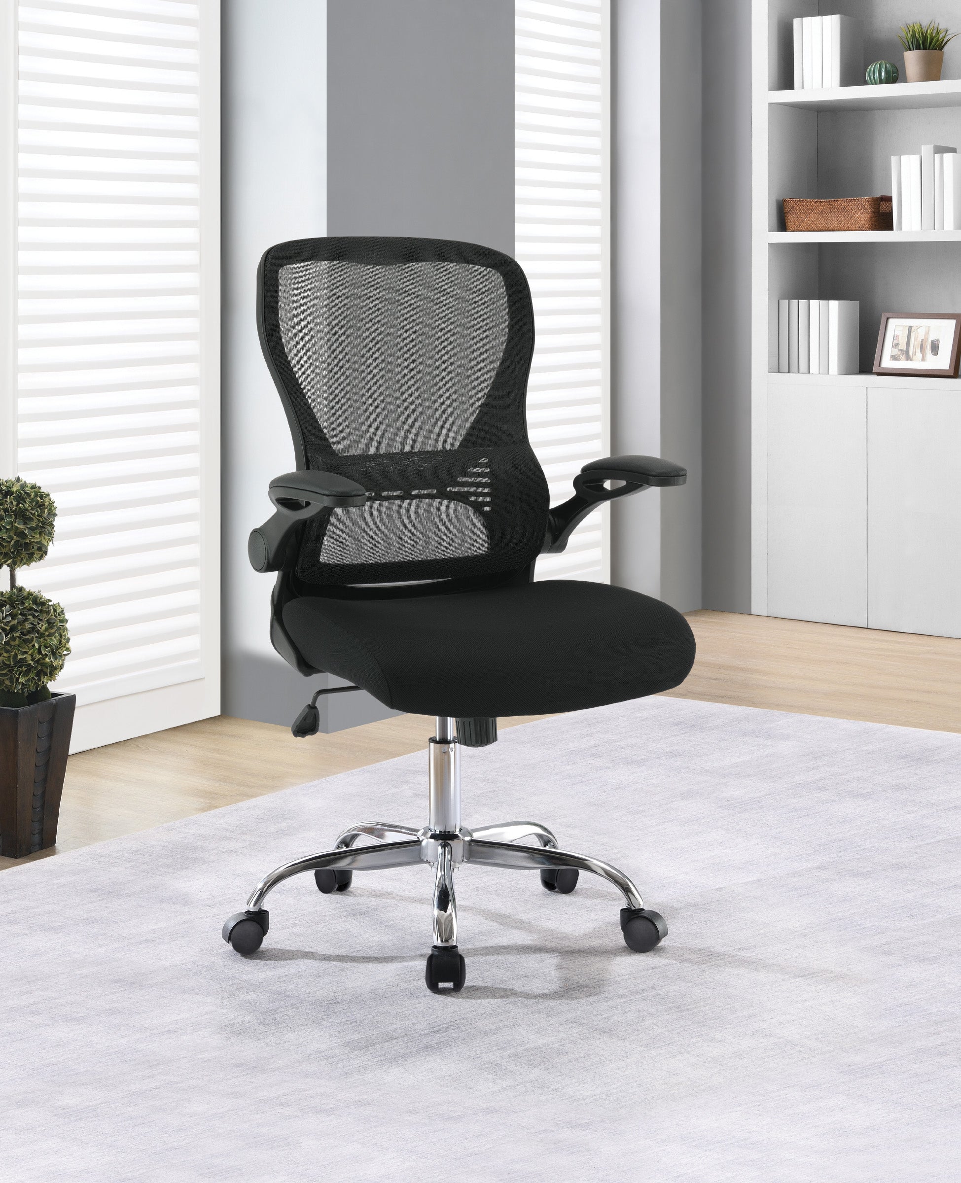 Mesh Back Manager’s Chair - Black