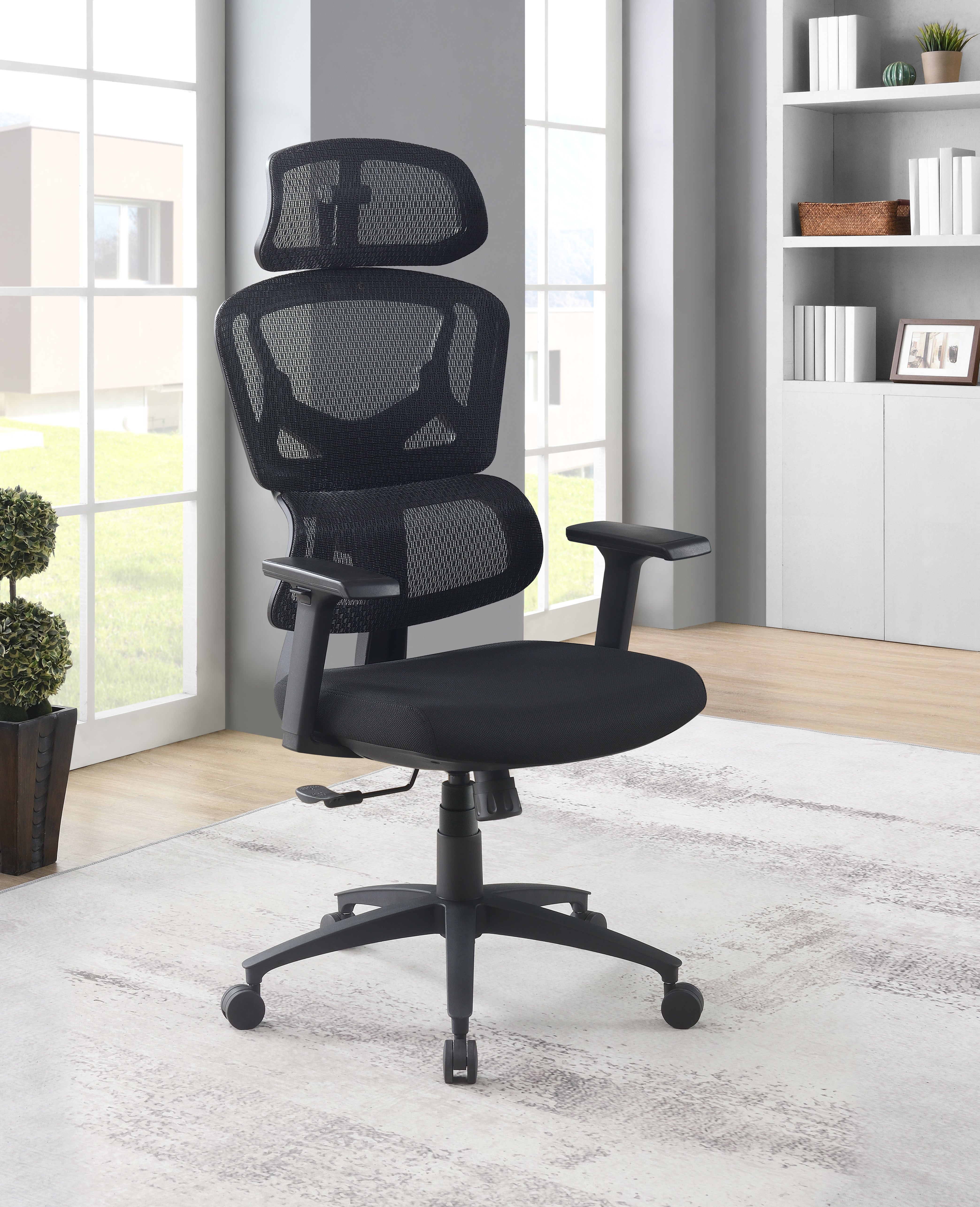 Mesh Back Manager’s Chair with Head - Black