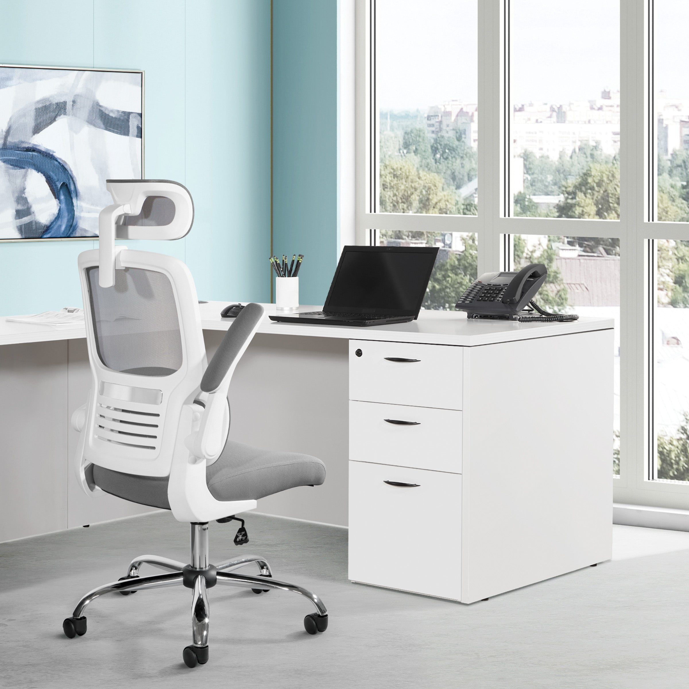 Mesh Back Manager’s Chair with Headrest - Grey/White