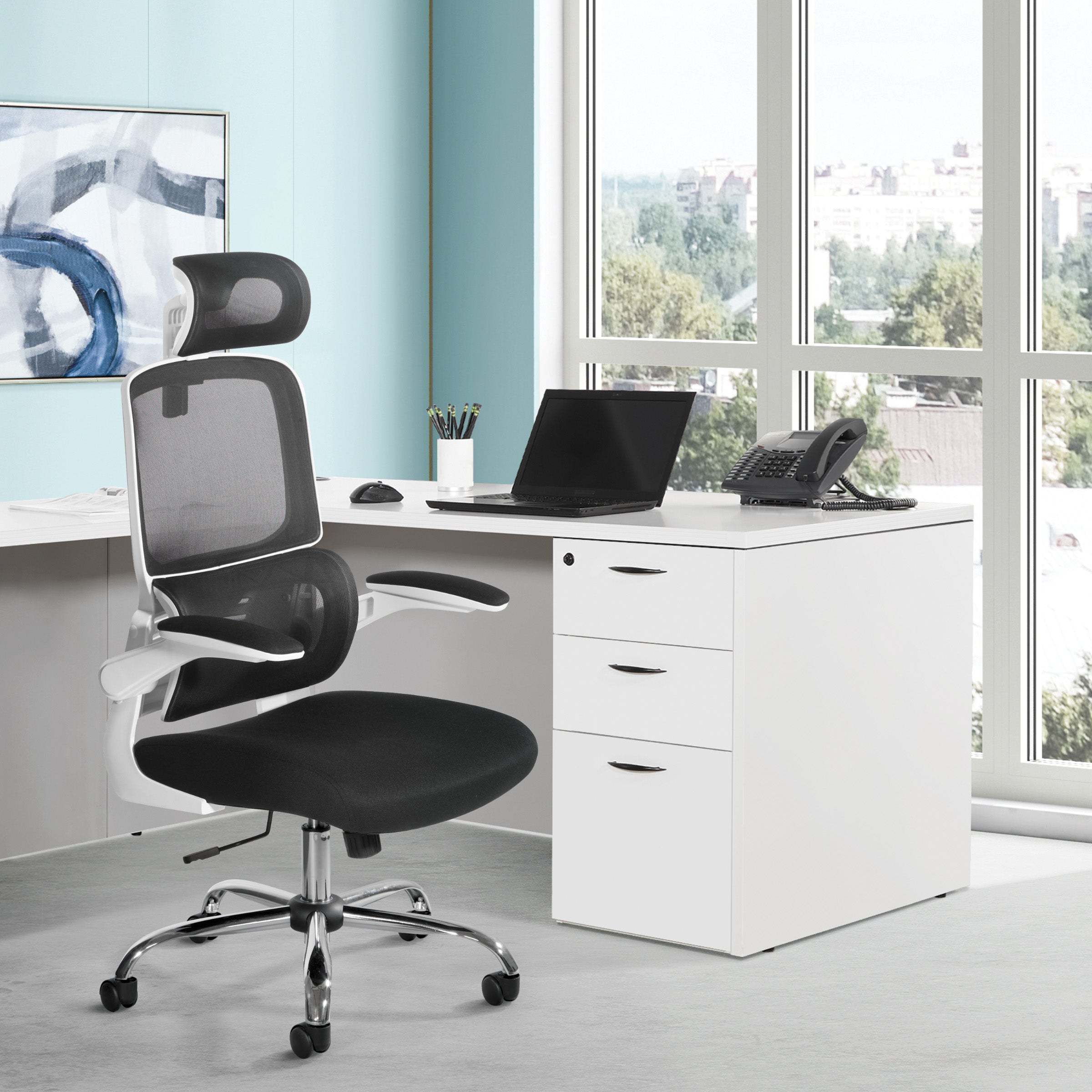 Mesh Back Manager’s Chair with Headrest - Black/White