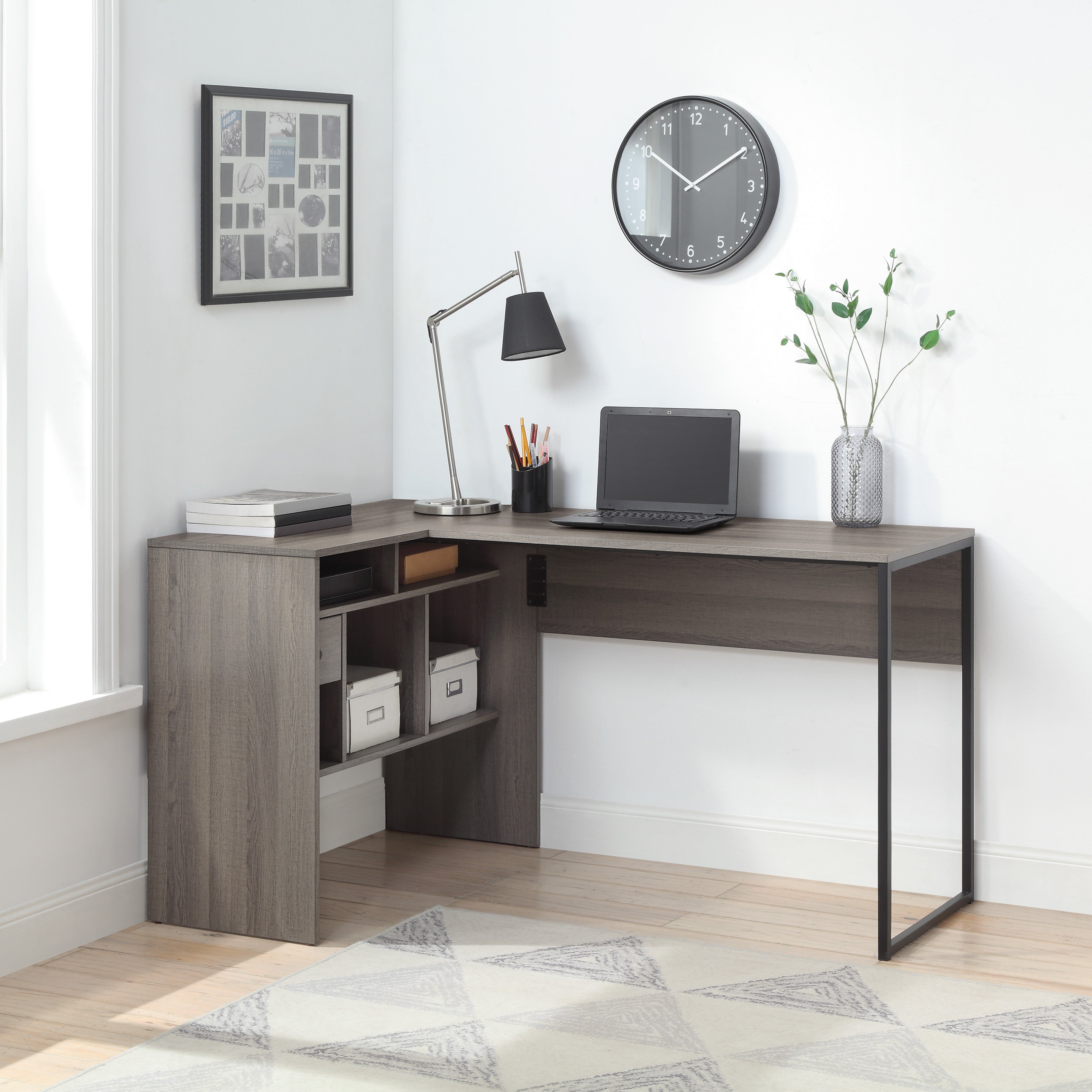 Hagney Lane L-Shaped Desk - Farm Oak