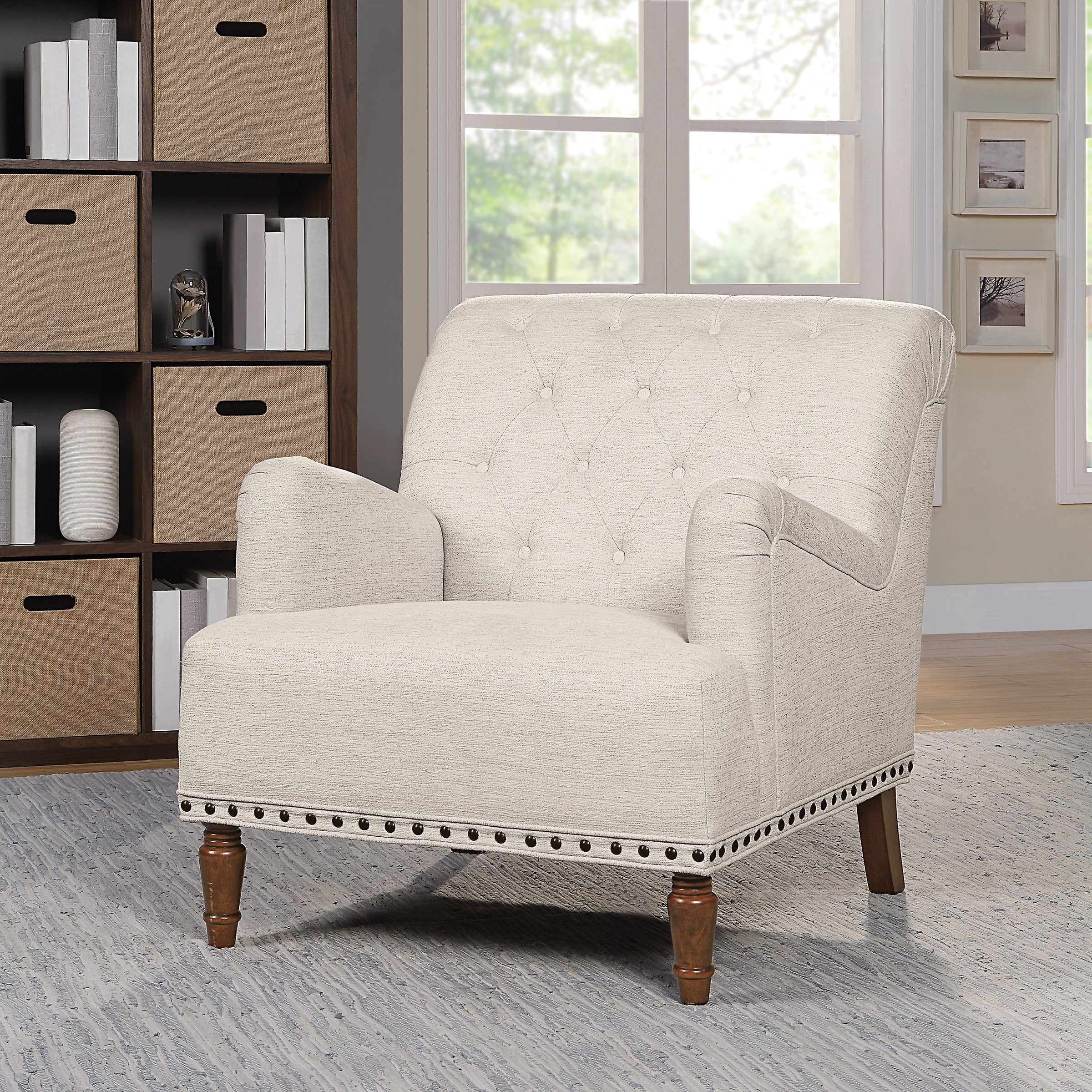 Lymac Accent Chair