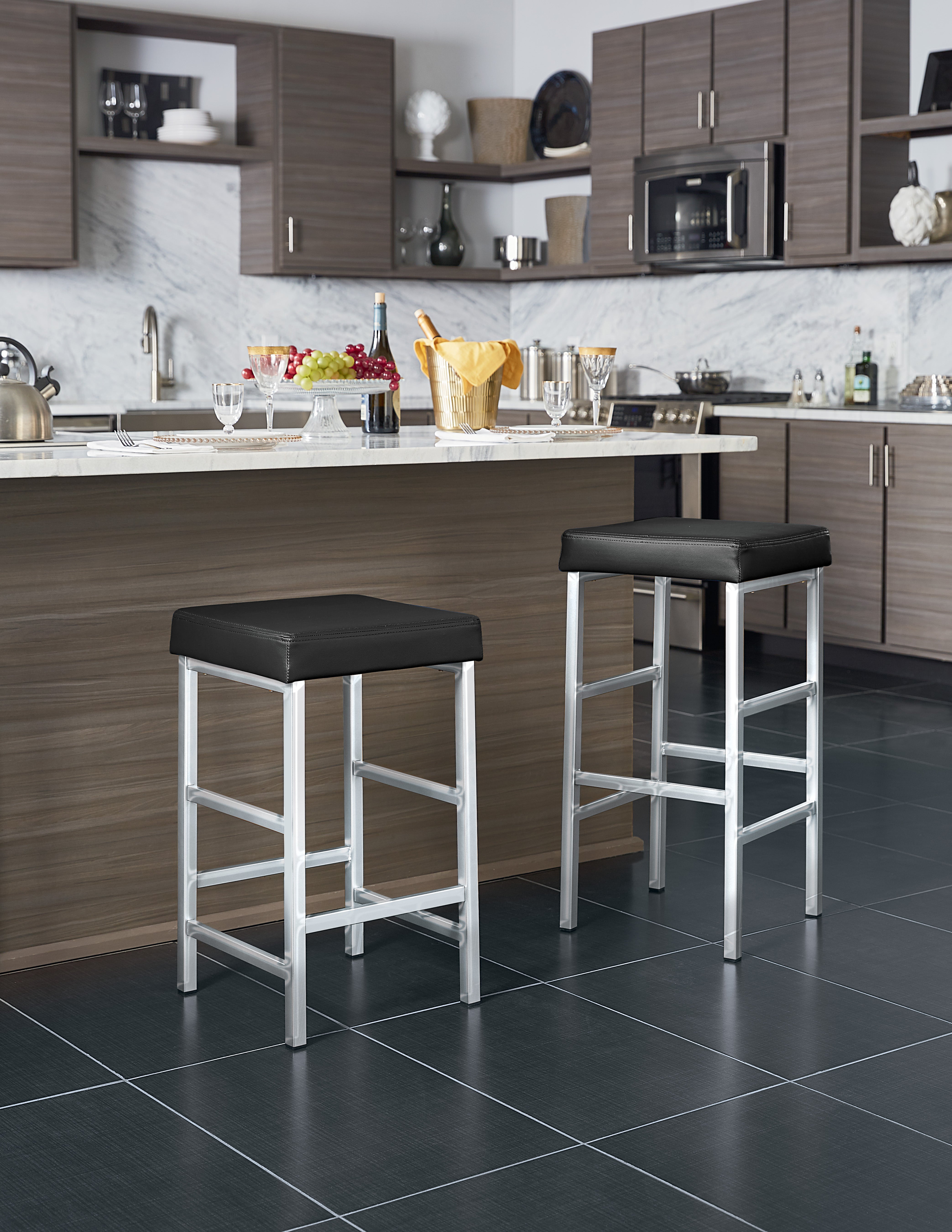 30" Chrome Backless Stool - Black