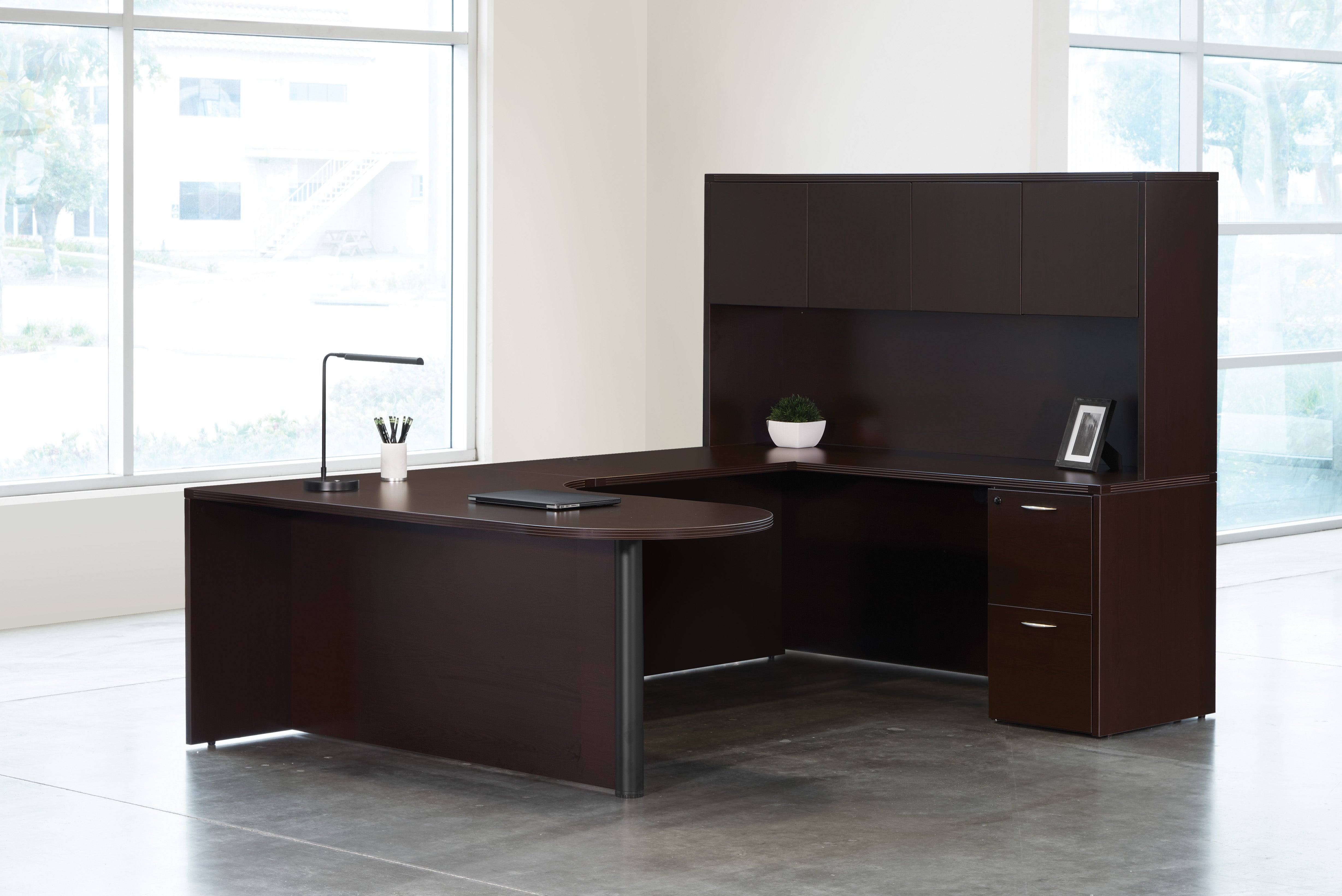 Napa U W/Right Corner Bullet 71X101 - Espresso