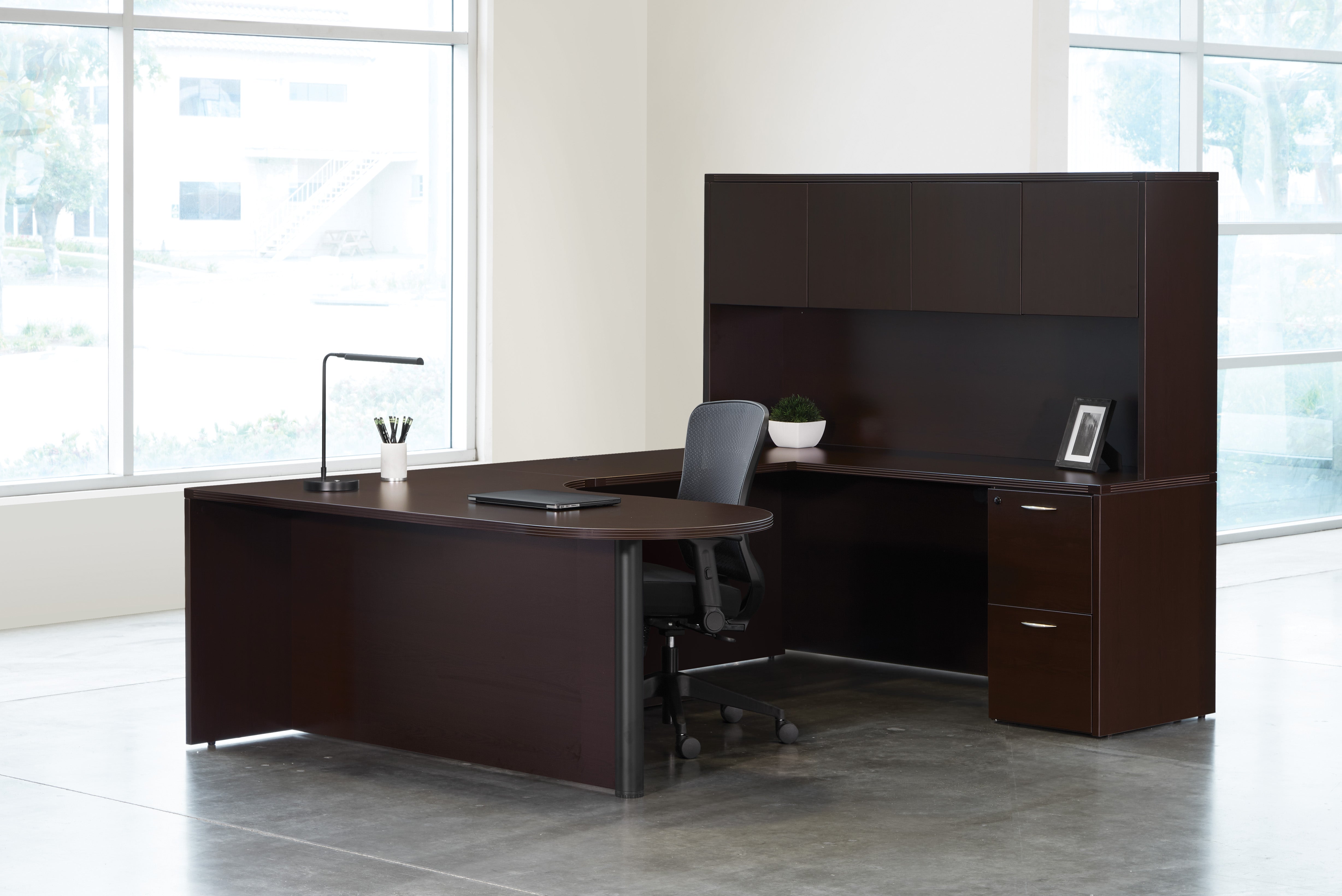 Napa U W/Right Corner Bullet 71X101 - Espresso