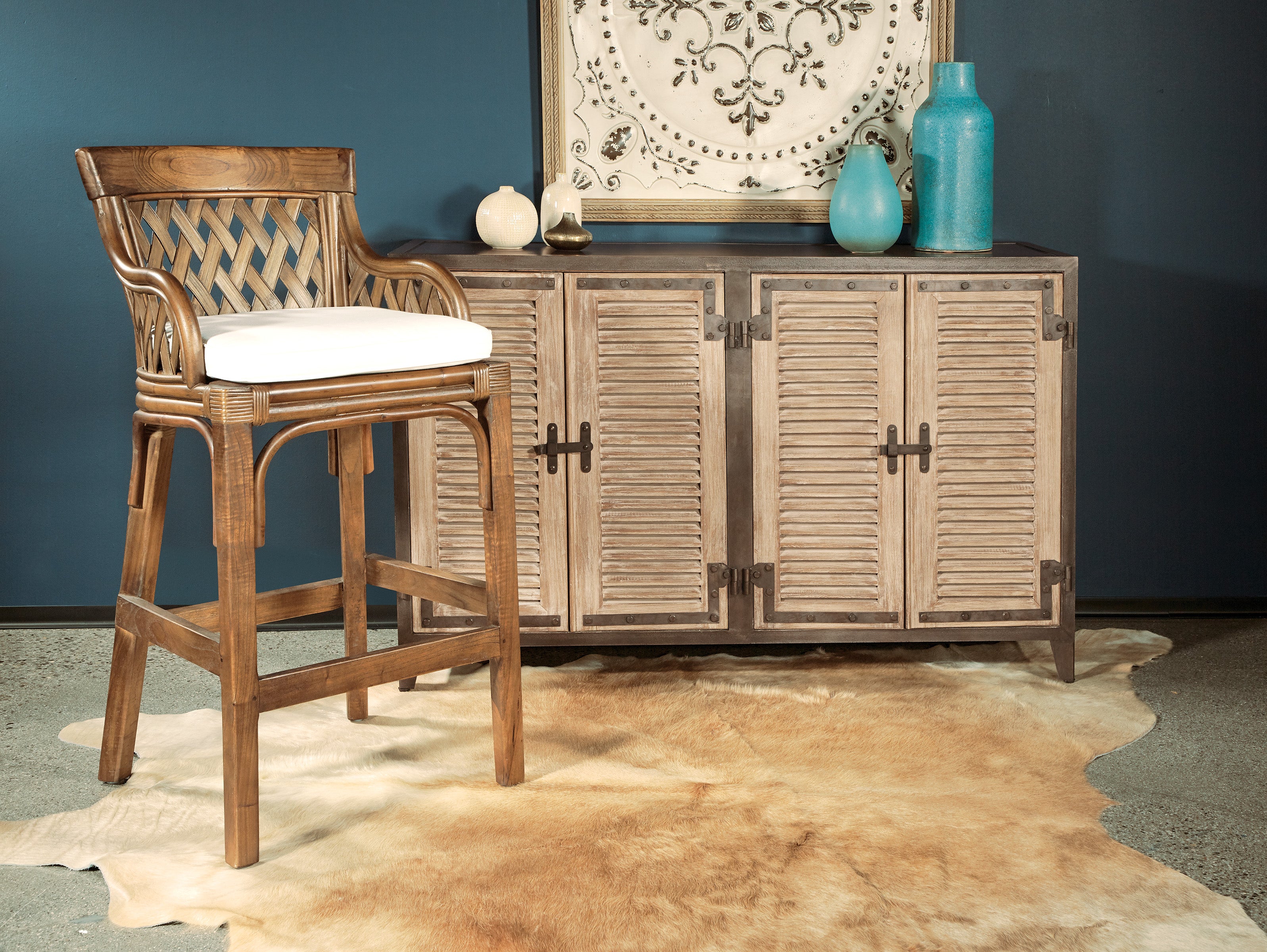 Plantation 24" Counter Stool - Brown Stain