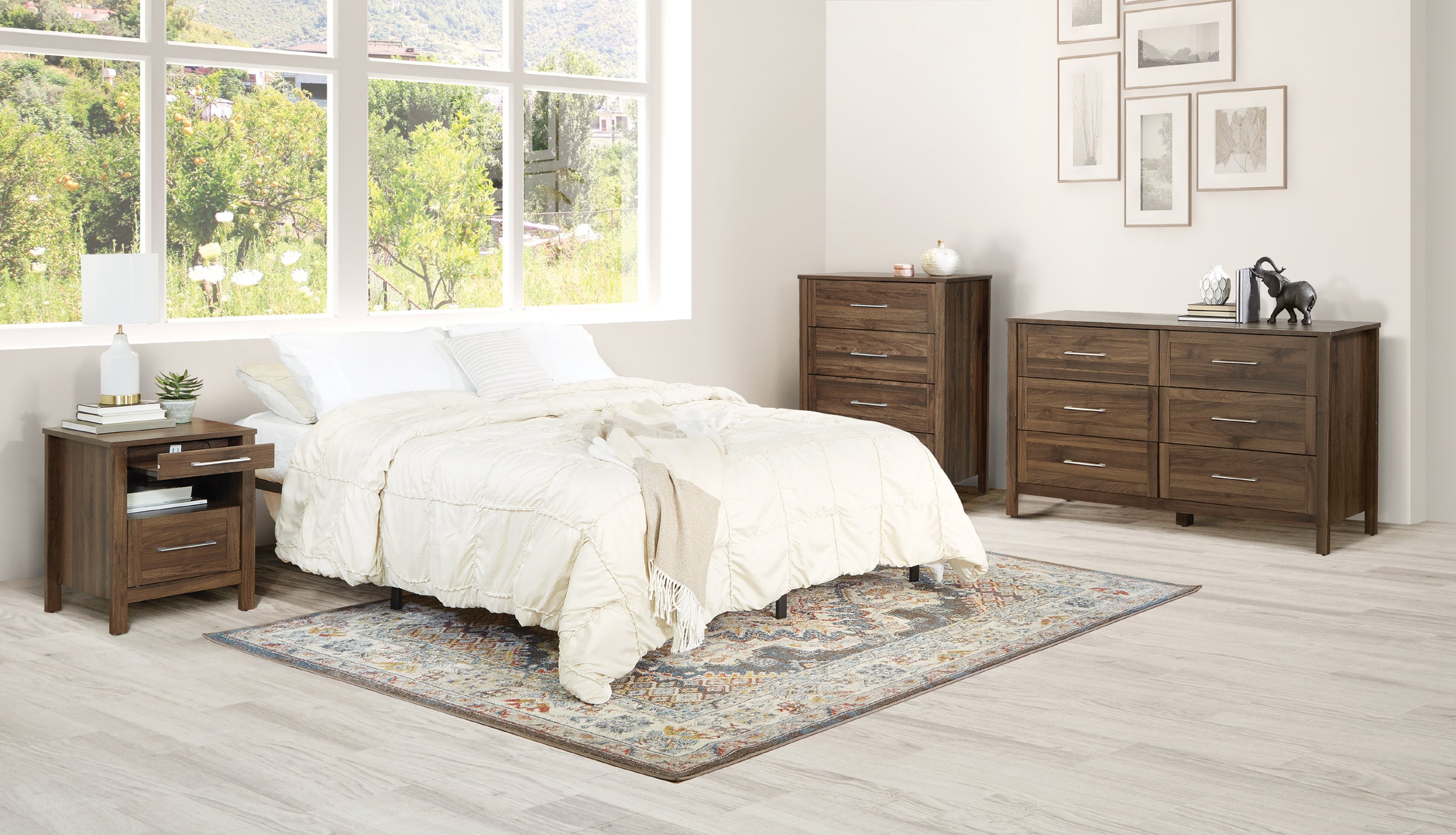 Stonebrook 3 Piece Bedroom Set - Classic Walnut