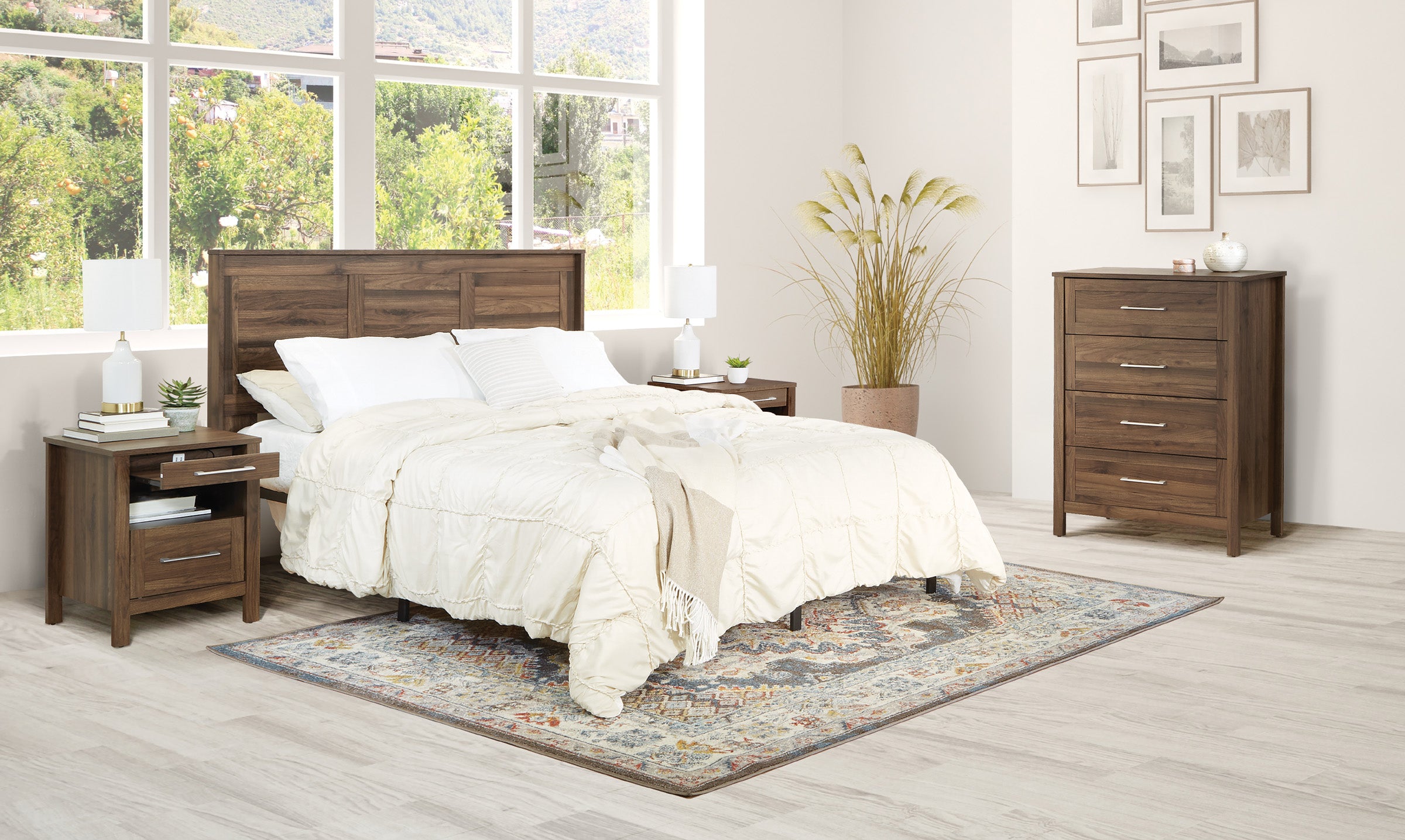 Stonebrook 4 Piece Bedroom Set - Classic Walnut