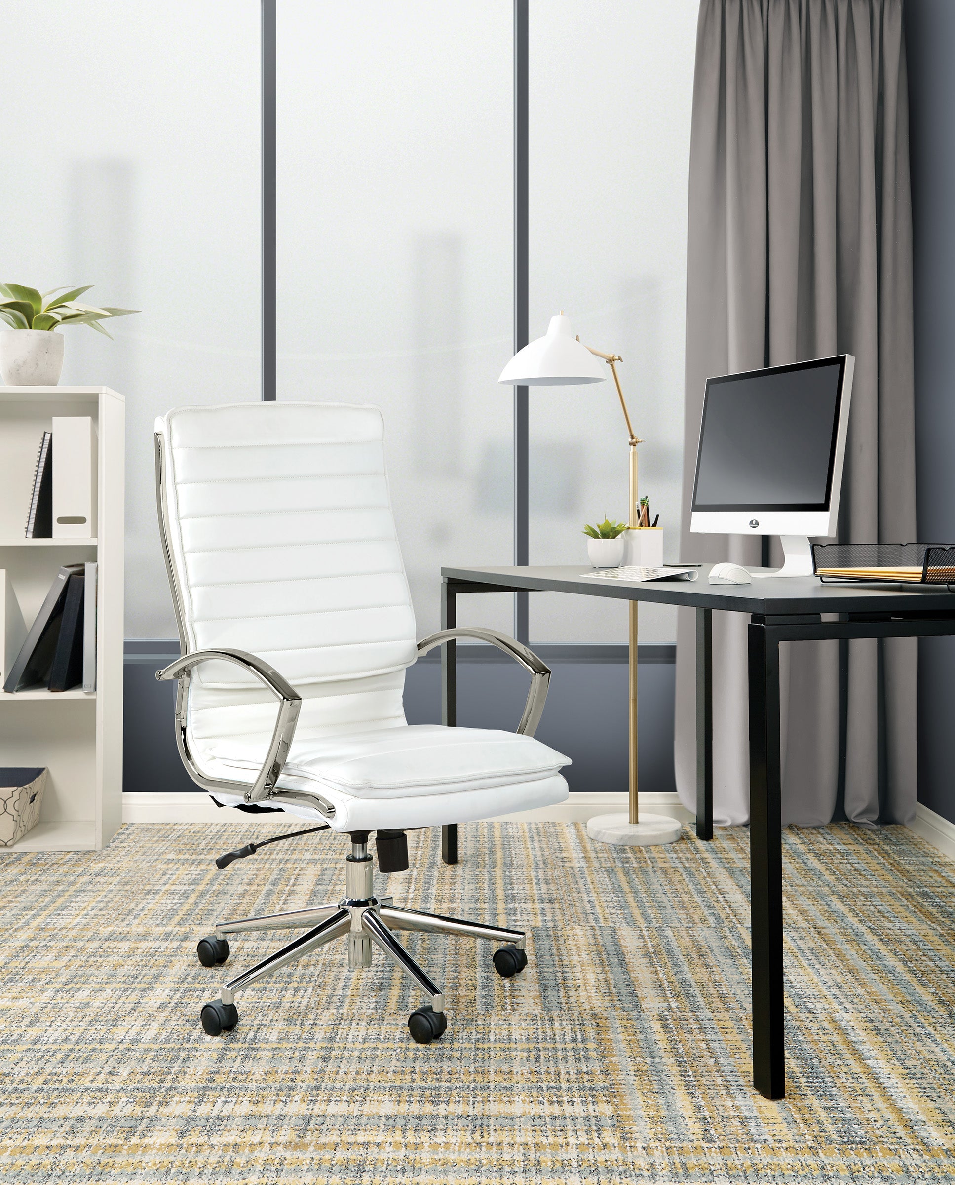 High Back Manager's Faux Lthr Chair - White