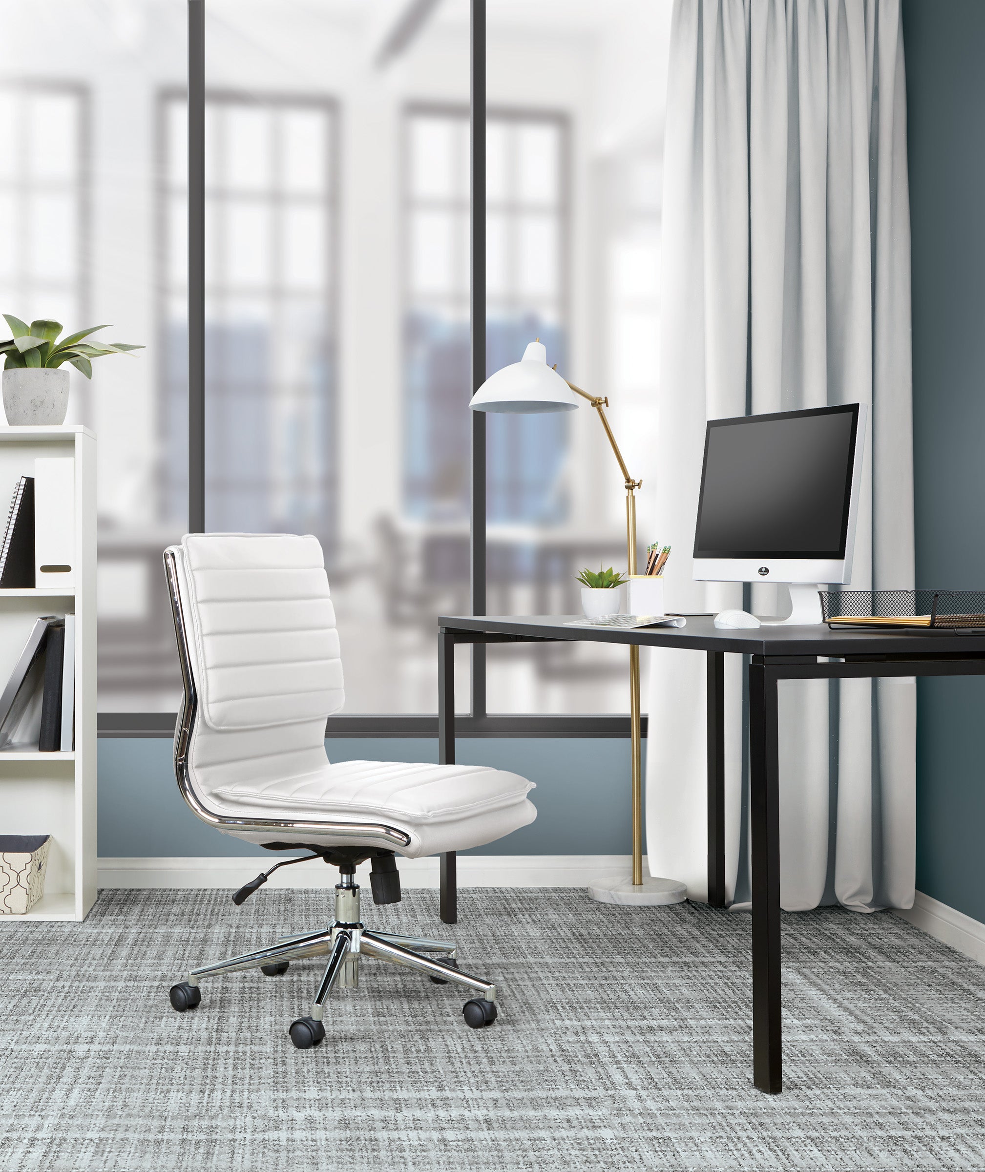 Armless Mid Bk Mgrs Faux Lthr Chair - White