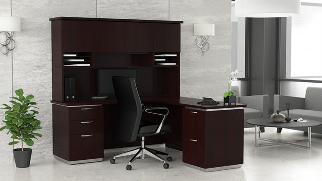 Tuxedo Right L + Hutch 72x72 - Dark Roast