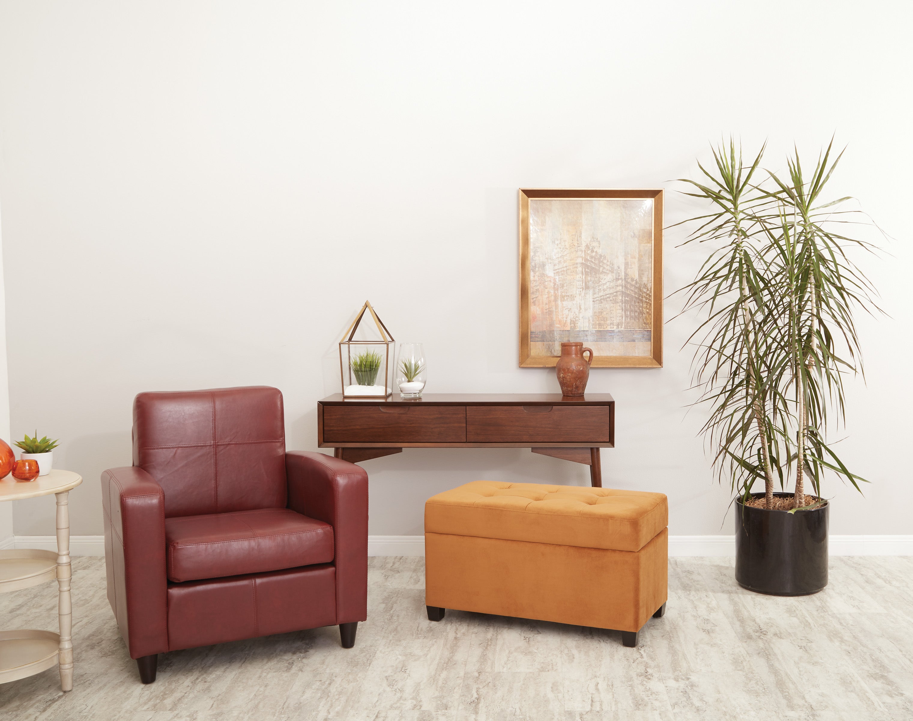 Venus Club Chair - Crimson