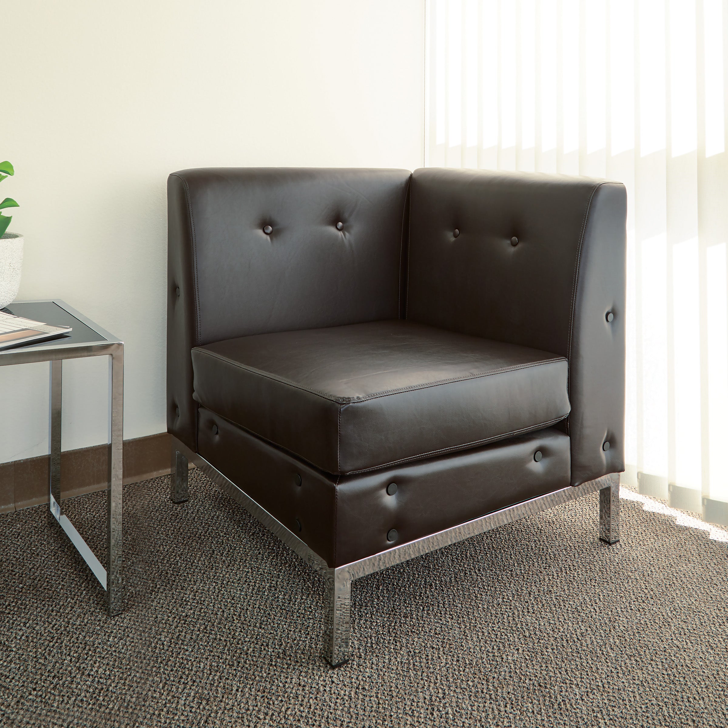 Wall Street Corner Chair - Espresso