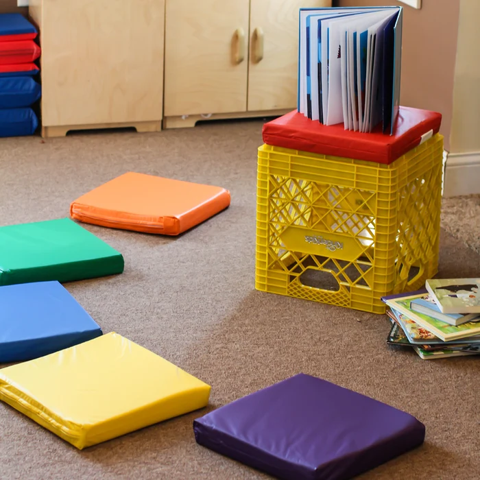 KinderCrate-Orange-6 Pack Cushions