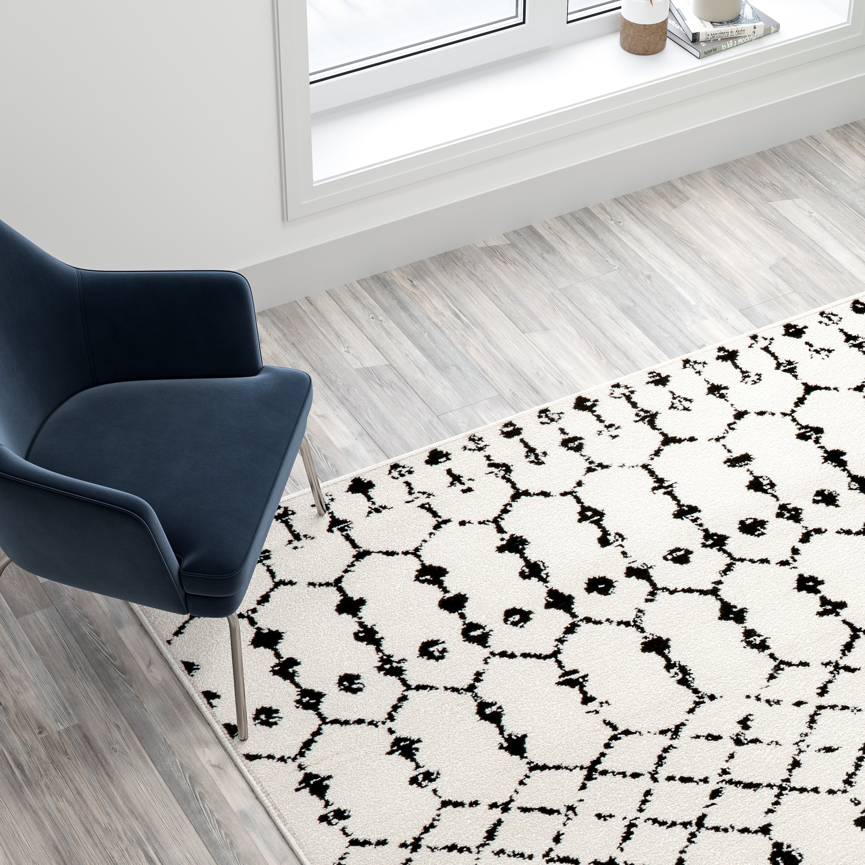 Beth Geometric Bohemian Low Pile Rug - 8' x 10' - Ivory/Black