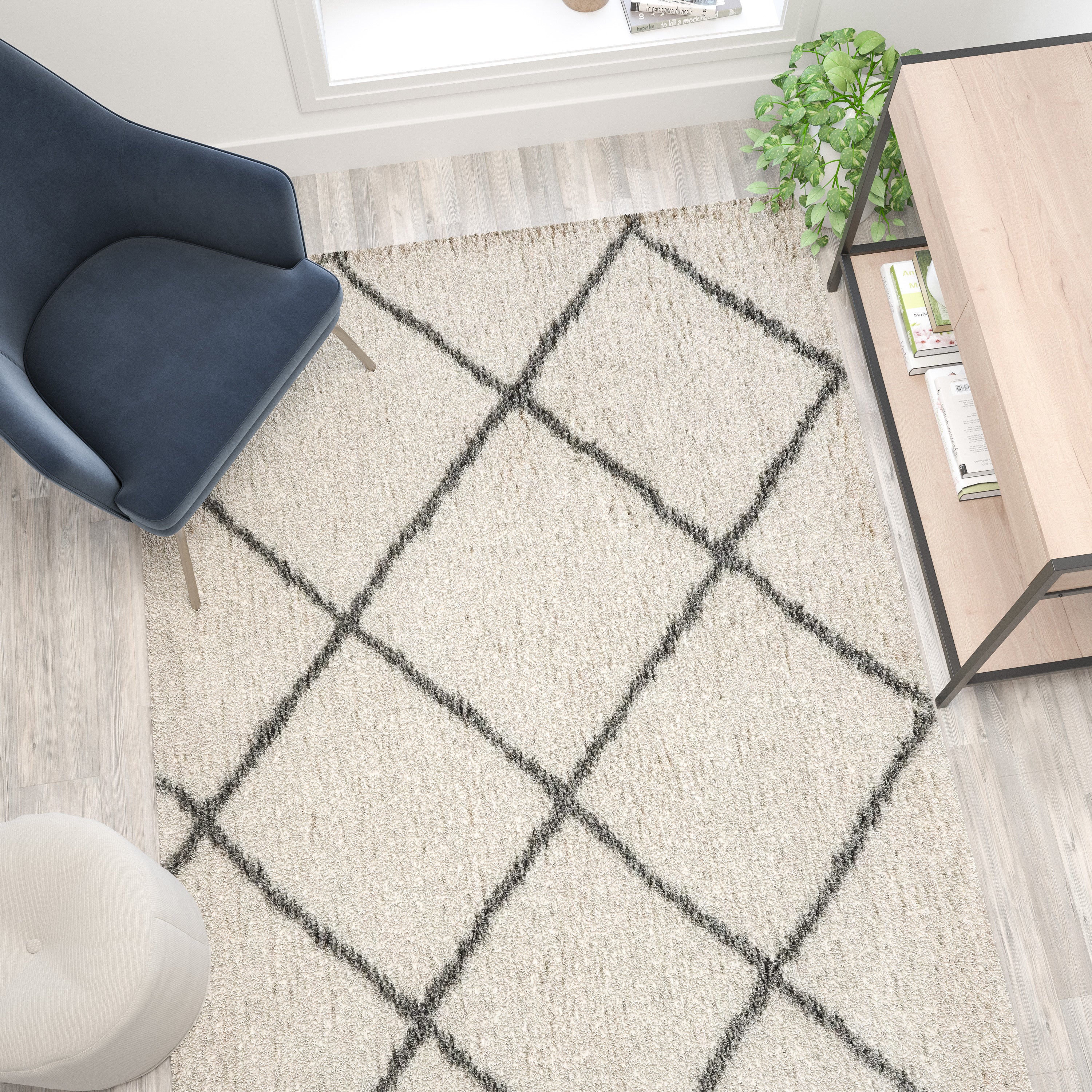 Roxy Shag Style Diamond Trellis Area Rug - 5' x 7' - Ivory/Gray Polyester (PET)