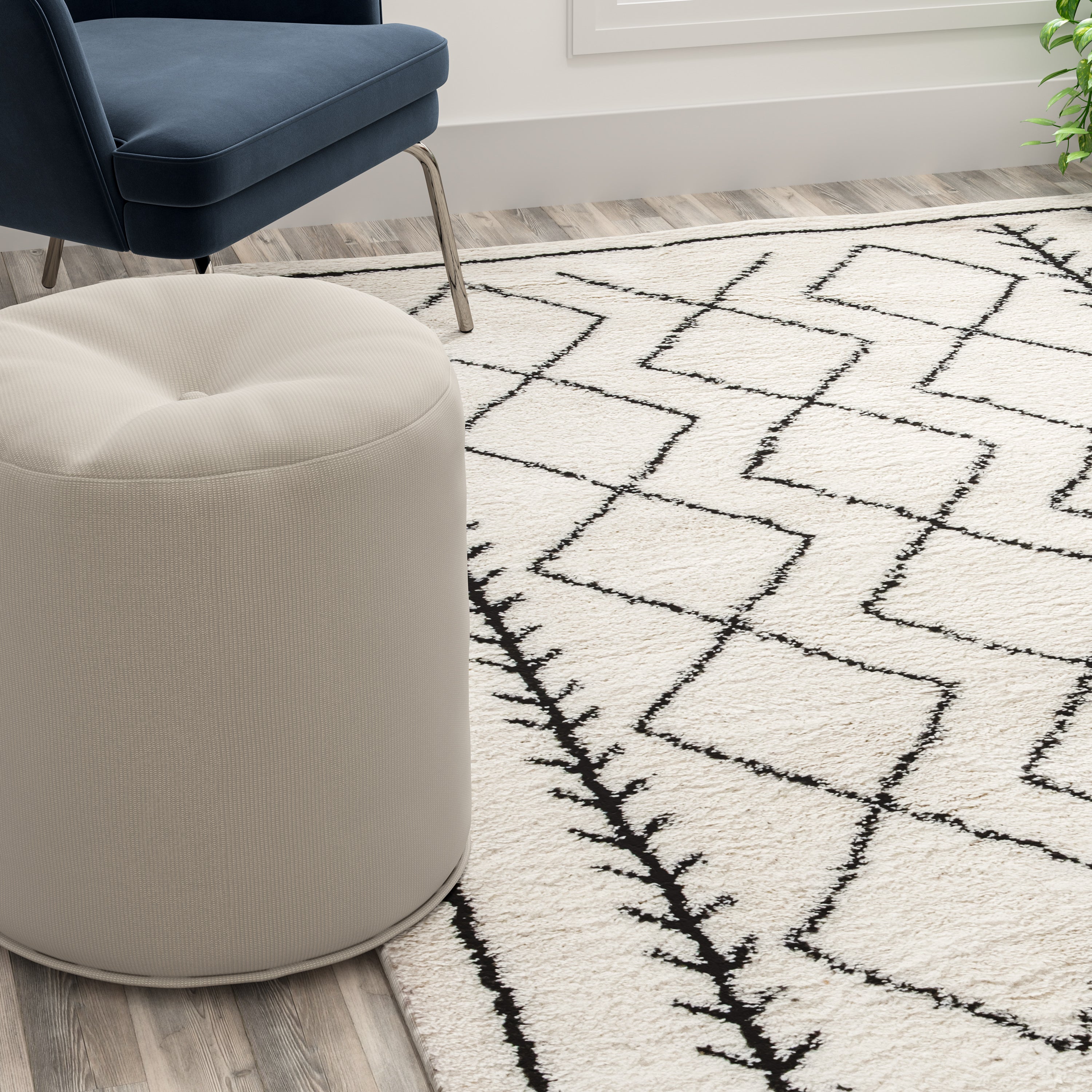 Roxy Geometric Style Bohemian Shag Area Rug - 5' x 7' - Ivory