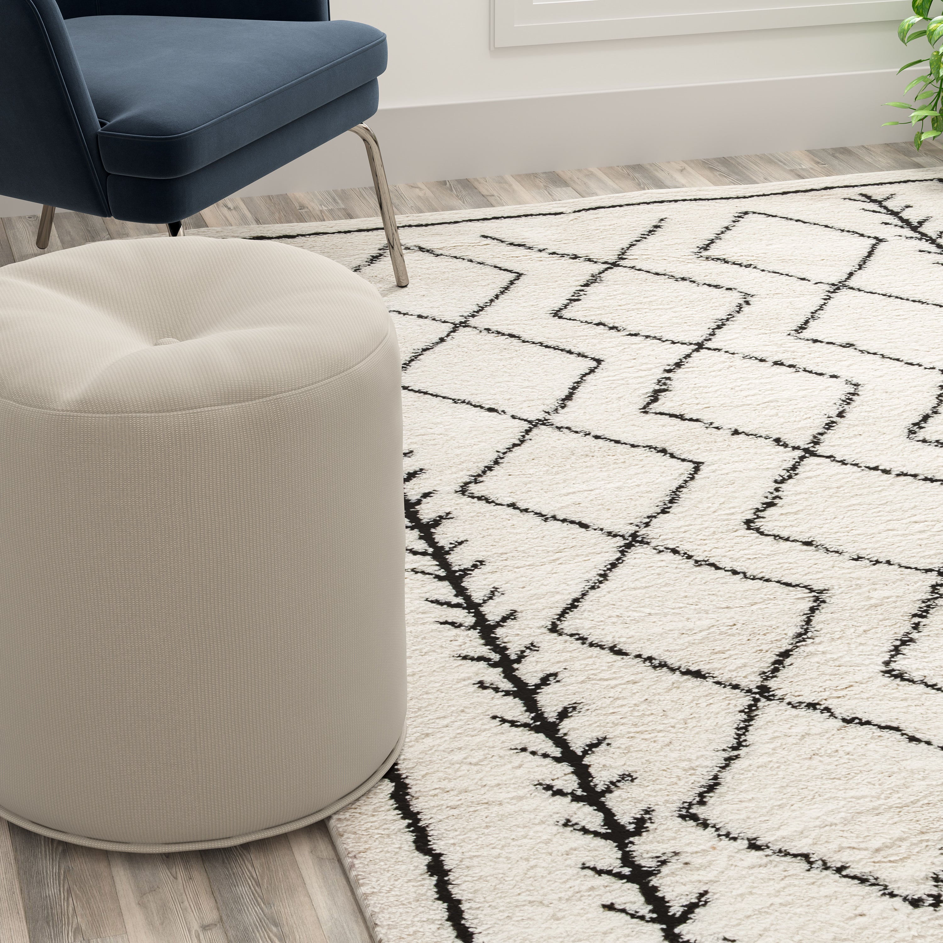 Roxy Geometric Style Bohemian Shag Area Rug - 8' x 10' - Ivory