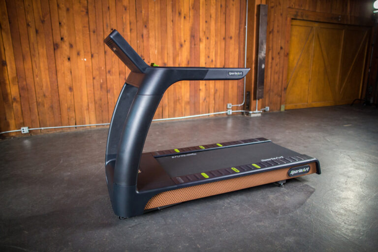 T676 - Status Eco-Natural Treadmill