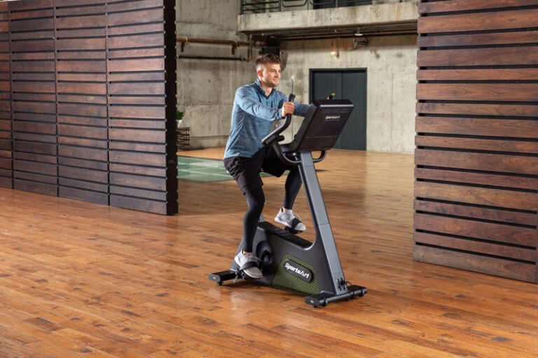 G574U - Elite Eco-Powr Upright Cycle