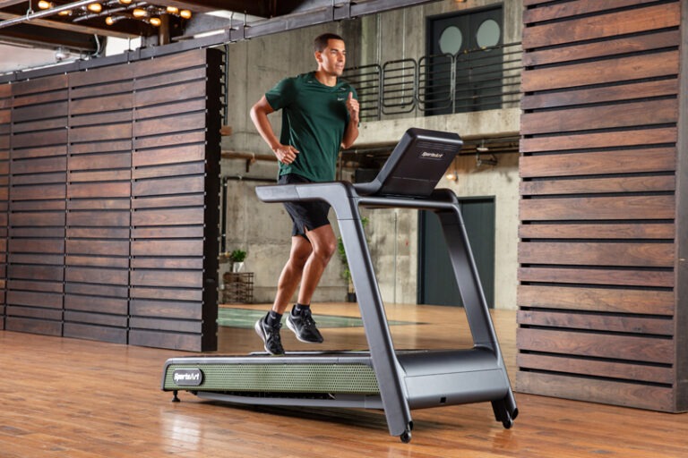 G660 - Elite Eco-Powr Treadmill
