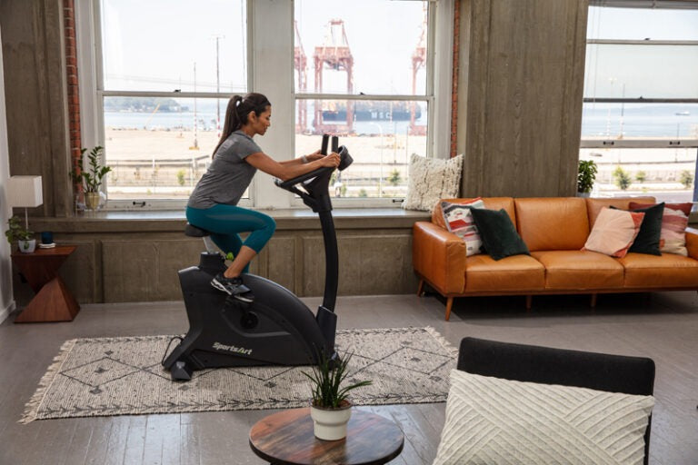 C55U - Residential Upright Bike
