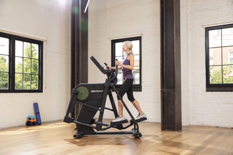 G866 - Status Eco-Powr Front-Drive Elliptical