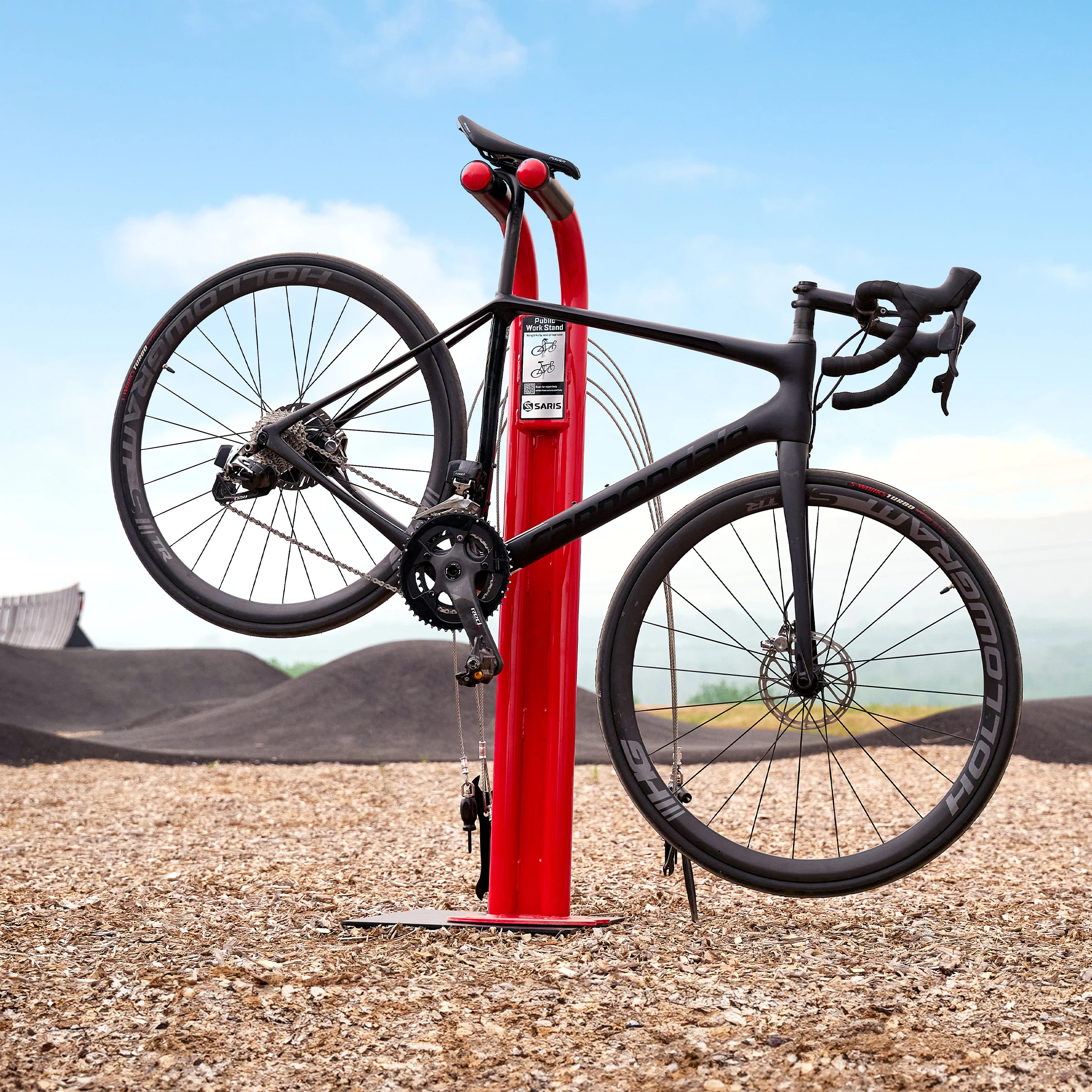 PUBLIC WORK STAND, RED