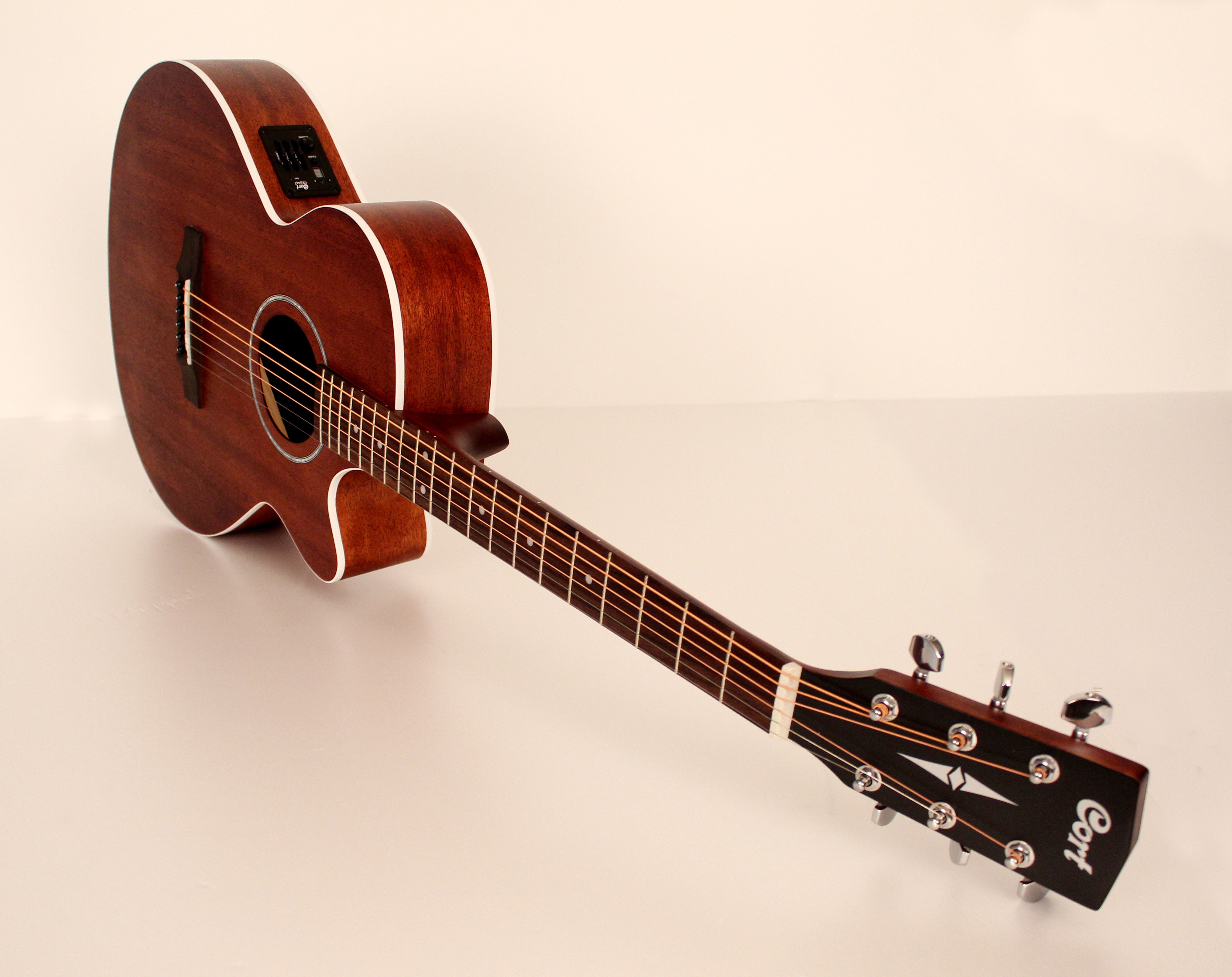 Cort SFXMEMOP SFX Series Acoustic Electric Cutaway Guitar. Open Pore Mahogany
