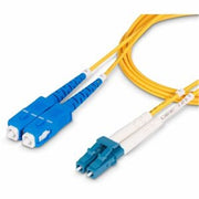 StarTech.com 7m (22.9ft) LC to SC (UPC) OS2 Single Mode Duplex Fiber Optic Cable 9/125m 100G Bend Insensitive Low Insertion Loss - LSZH Fiber Jumper C