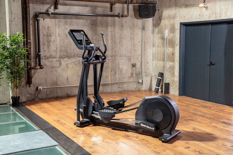 E874 - Elite Senza Elliptical - 13"
