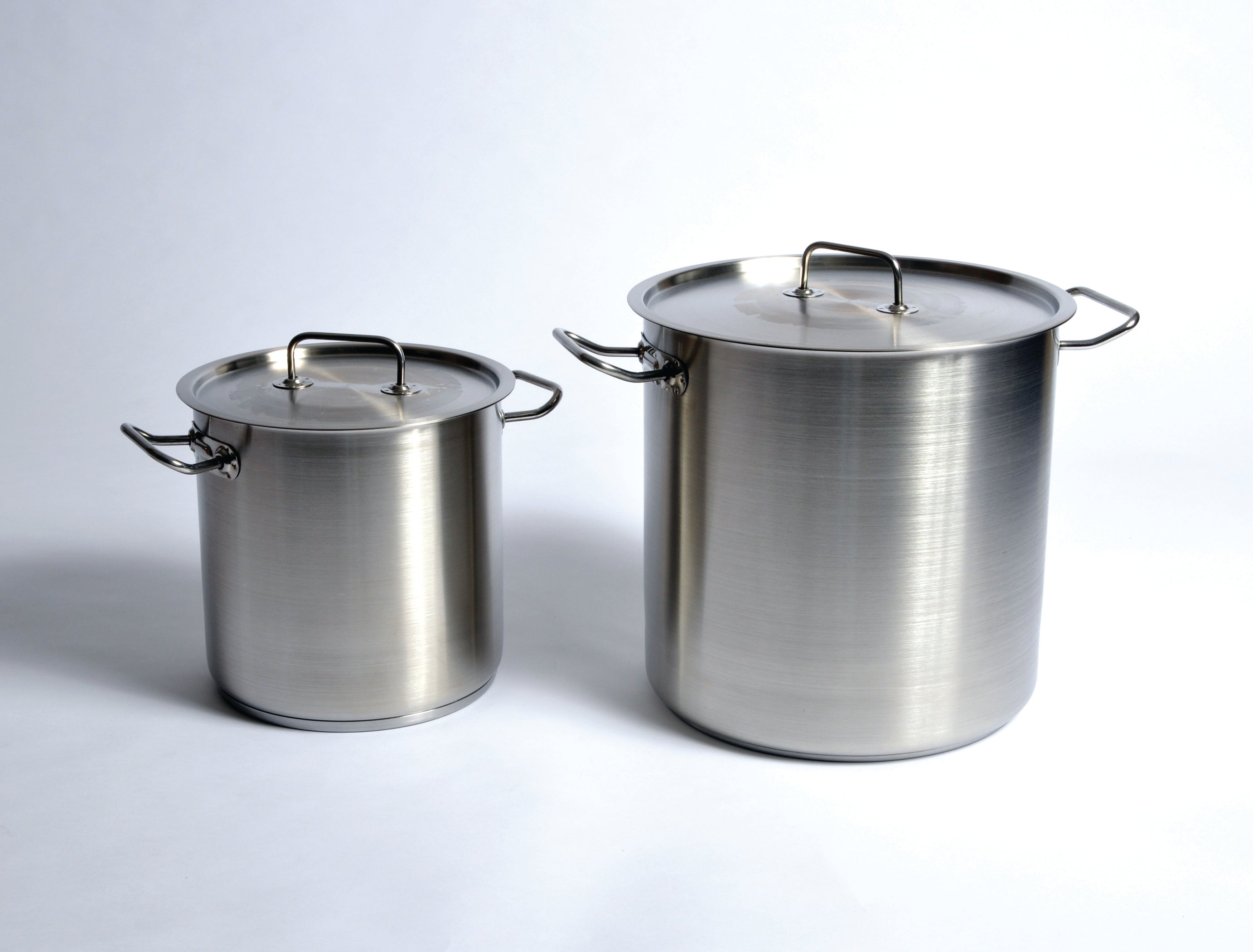 United Scientific® Utility Tanks With Lid (Stock Pot), Stainless Steel 6 L