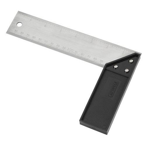 Stanley Lightweight aluminum body with durable plastic handle, Size: 8"