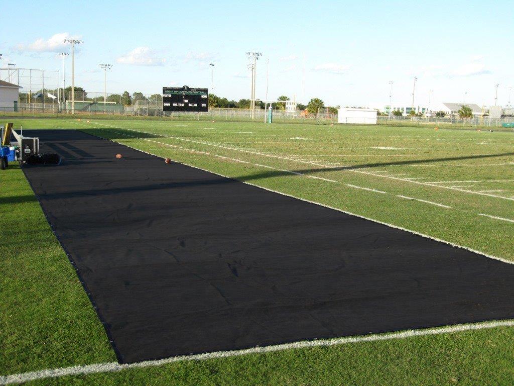 Aer-Flo 15' X 50' Bench Zone protective turf mat:  un-grommeted