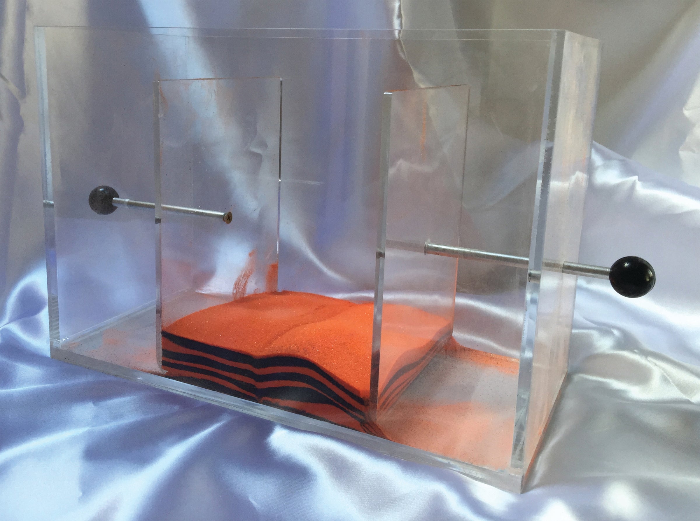 United Scientific® Tectonics Model Set - Learning About Faults, Folds And Plate Movements