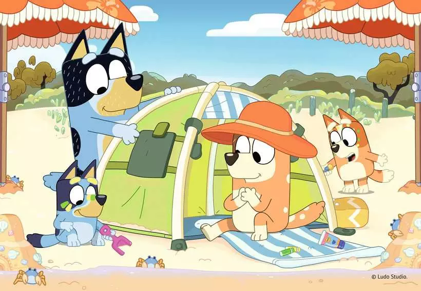 Bluey at the Beach - Children's Puzzle, 35 Pieces