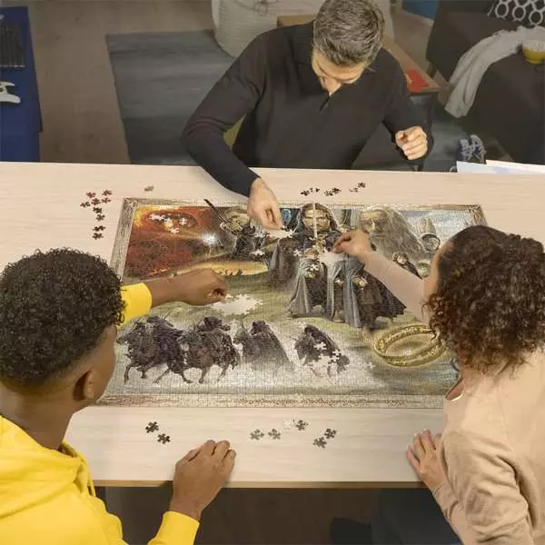 The Lord of the Rings: Fellowship of the Ring - Standard Adult Puzzle, 2000 Pieces