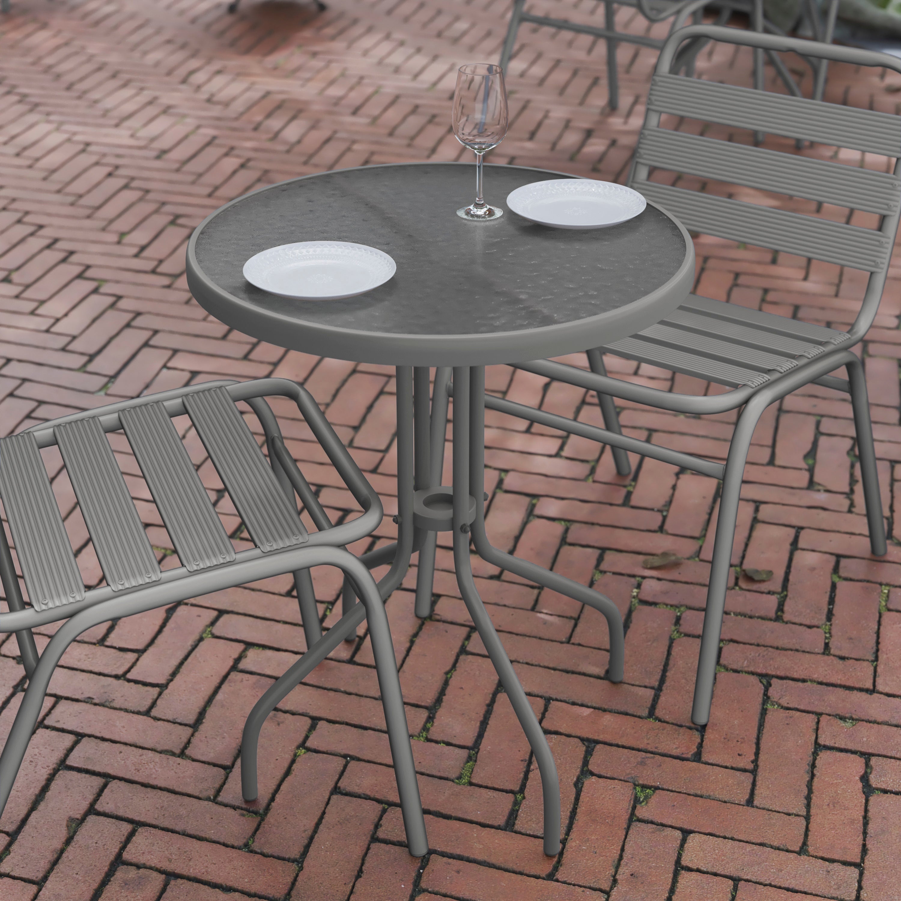 Bellamy 23.75'' Silver Round Tempered Glass Metal Table