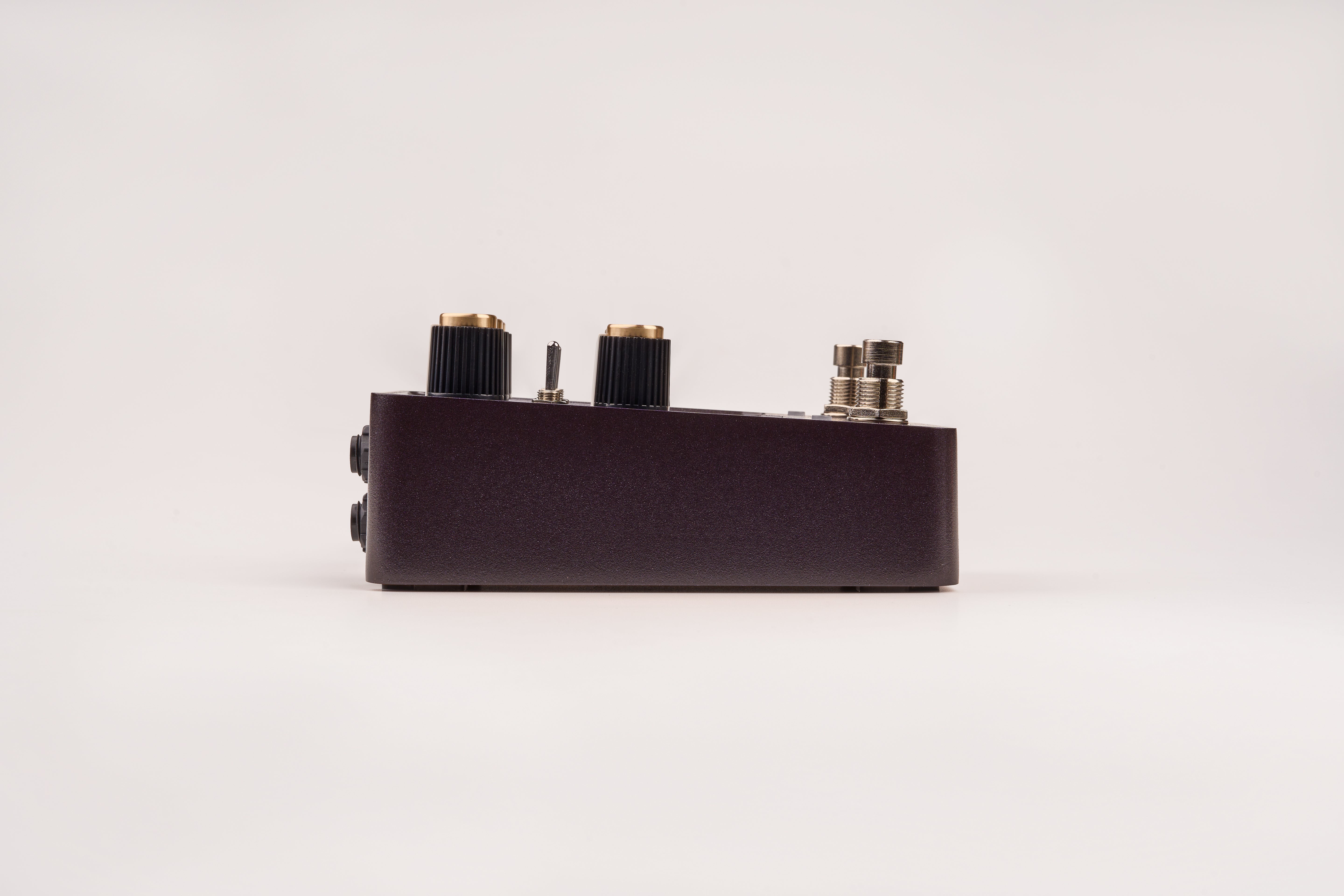 Universal Audio LION '68 Super Lead Amp Emulator Pedal