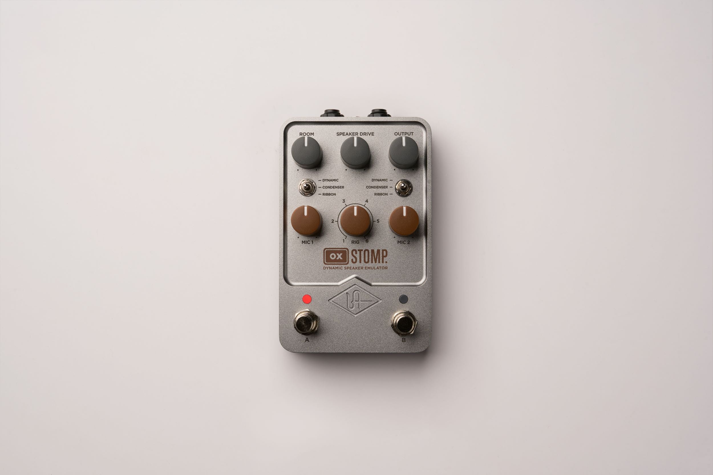 Universal Audio OX-STOMP Dynamic Speaker Emulator