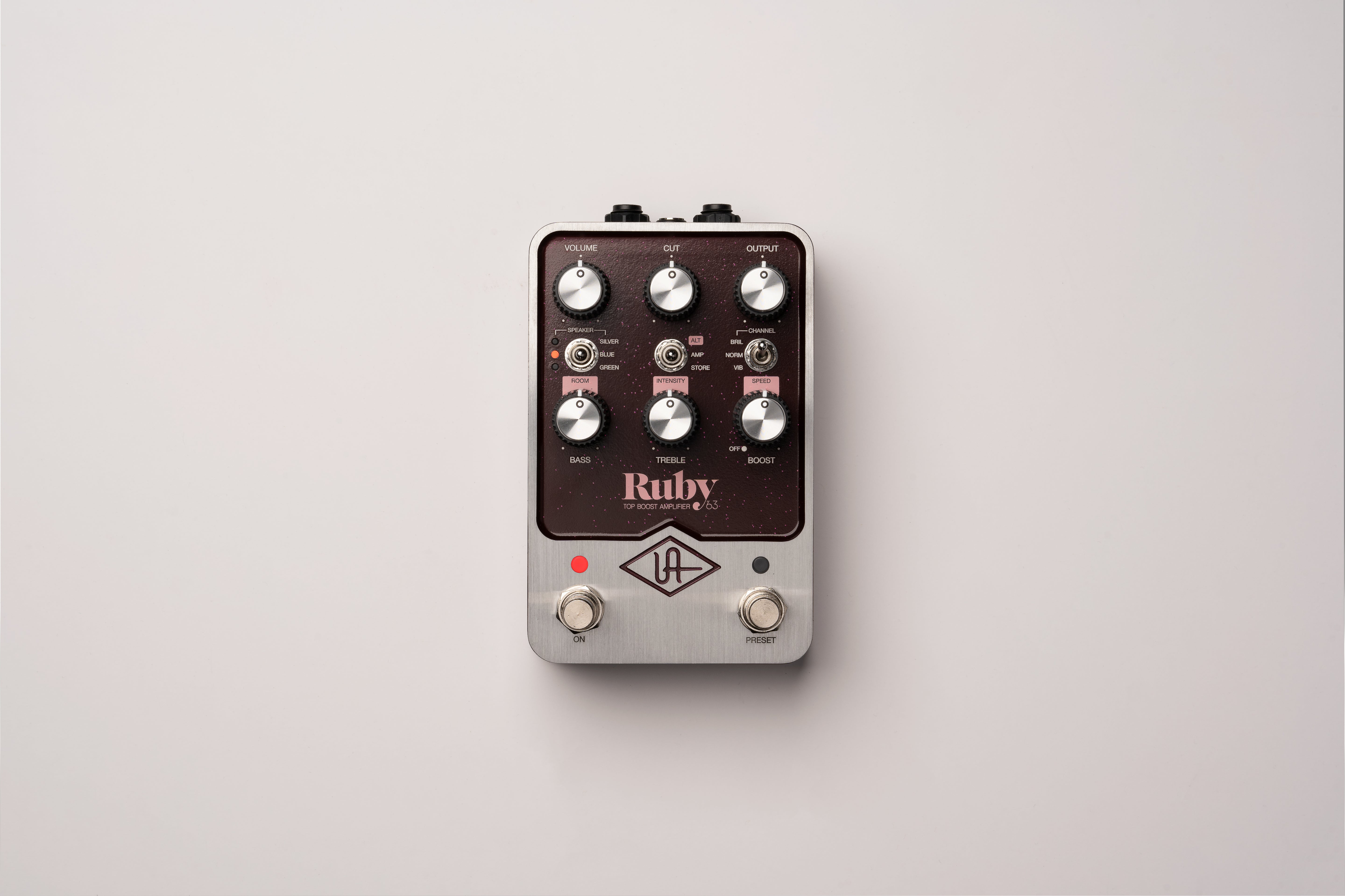 Universal Audio RUBY '63 Top Boost Amp Emulator Pedal