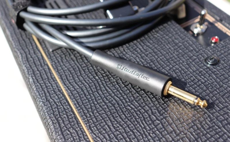 Studioflex UC-10-BLK Ultra Series Silver Inst Cable 10FT / 3M