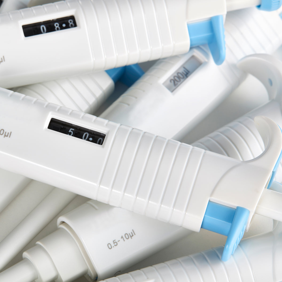 Microlitre Pipette, 0.5 – 10 µl, fully autoclavable